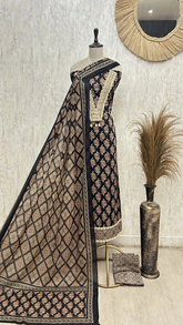 Noir Floral Elegance Cotton Unstitched Suit
