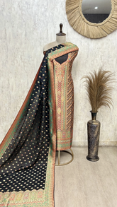 Gulnaar Grace Fine Silk Unstitched Suit