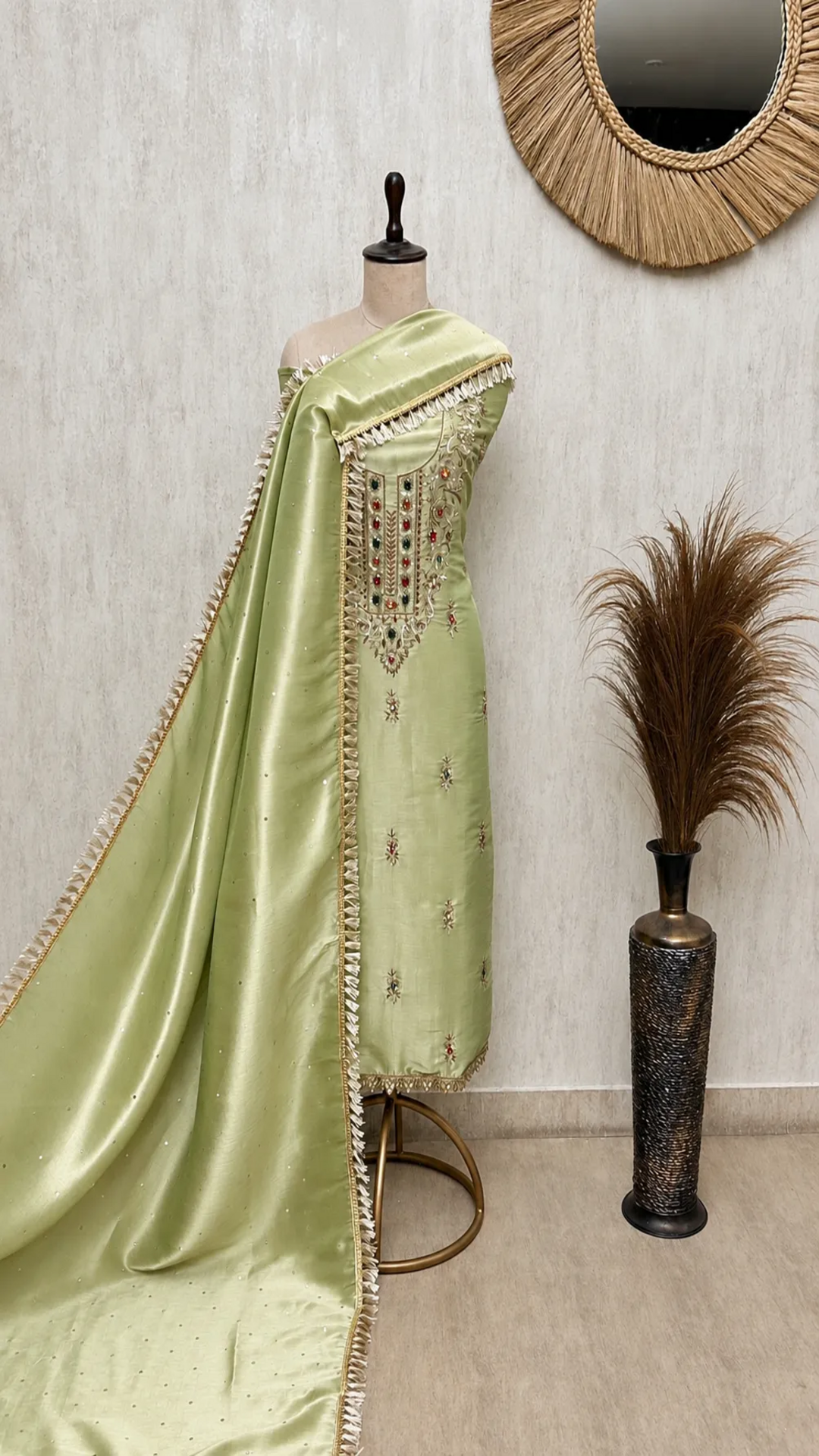 Effortless Elegance Giraffe Tissue Unstitched Suit