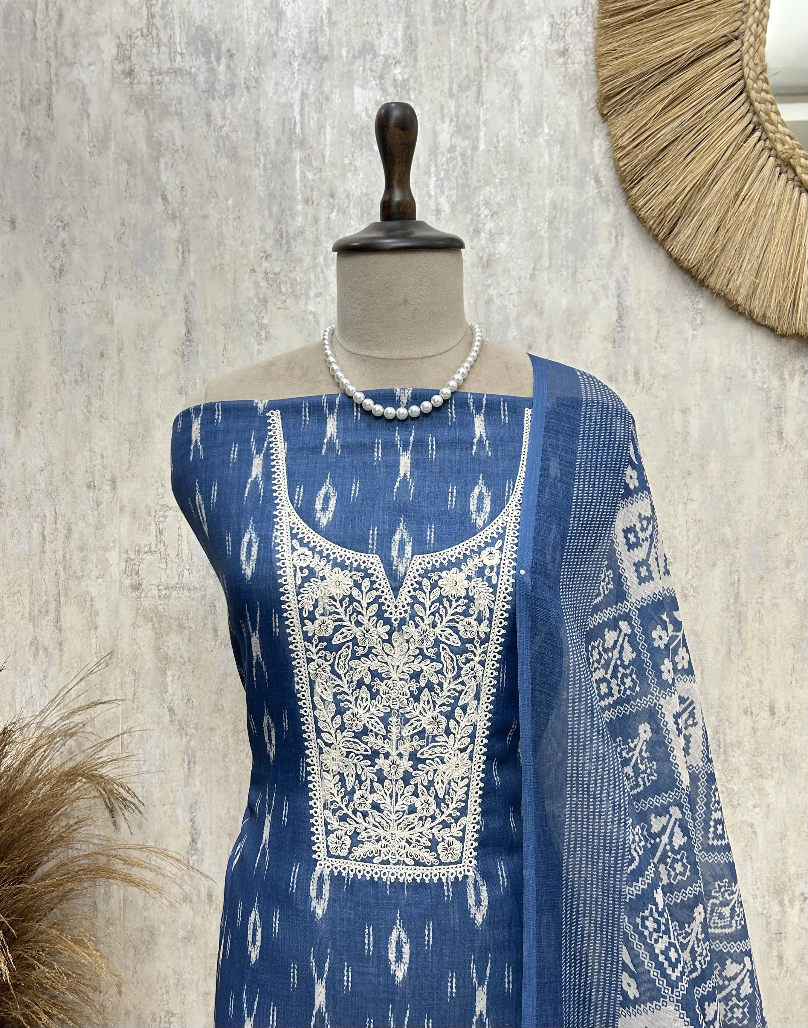Serene Ethnic Style Linen Cotton Unstitched Suit