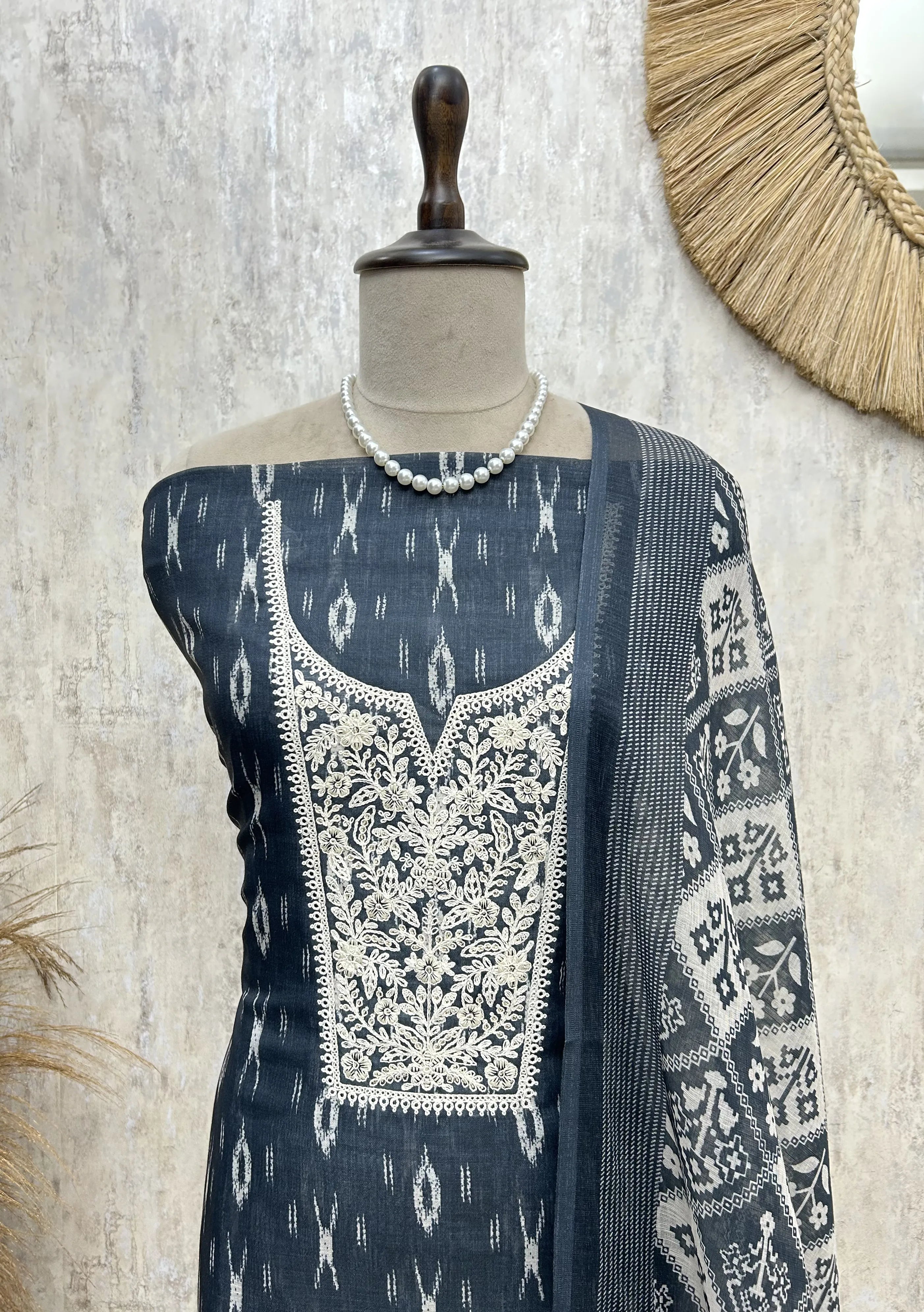 Serene Ethnic Style Linen Cotton Unstitched Suit