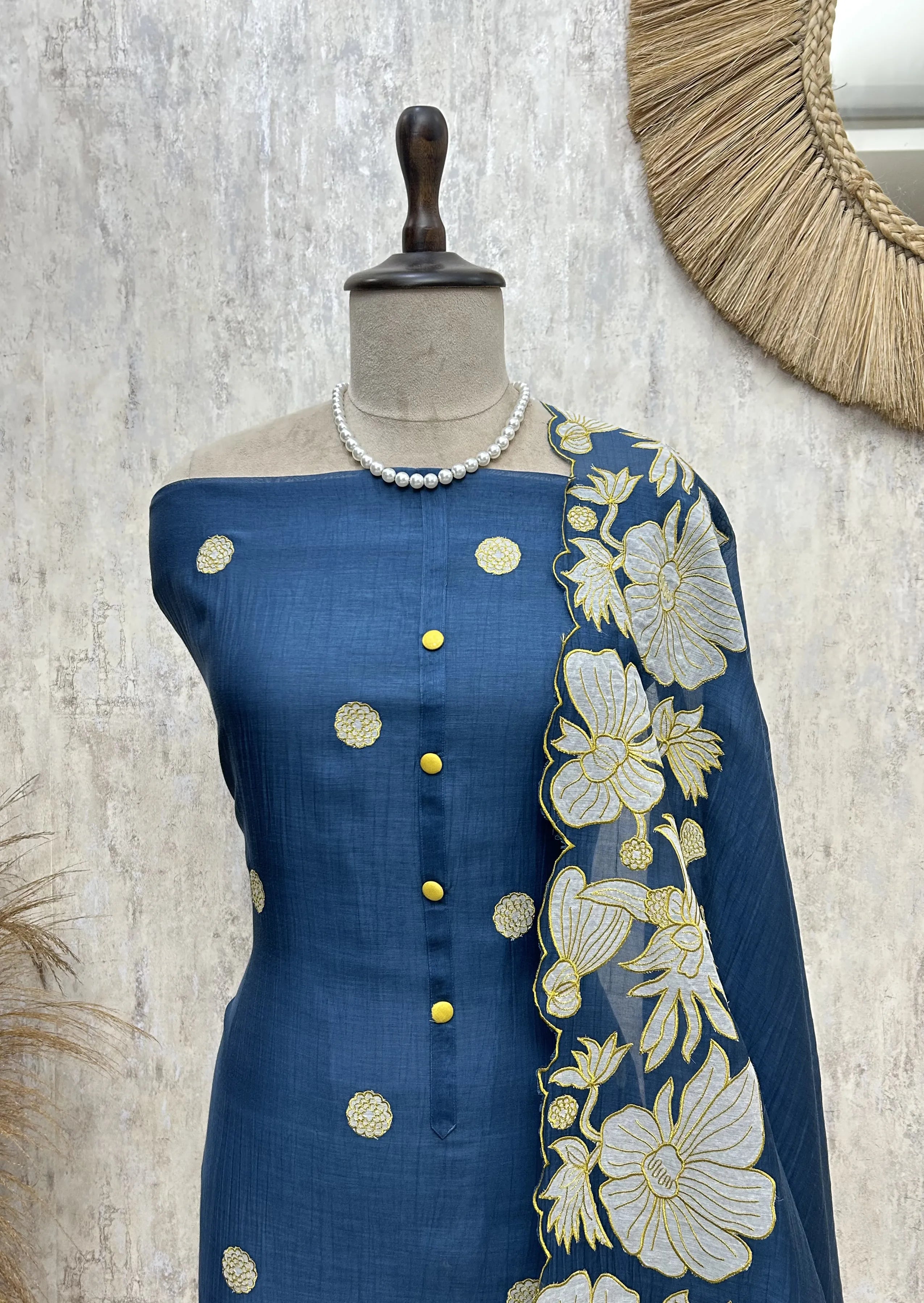 Sunlit Blossom Weave Mul Unstitched Suit