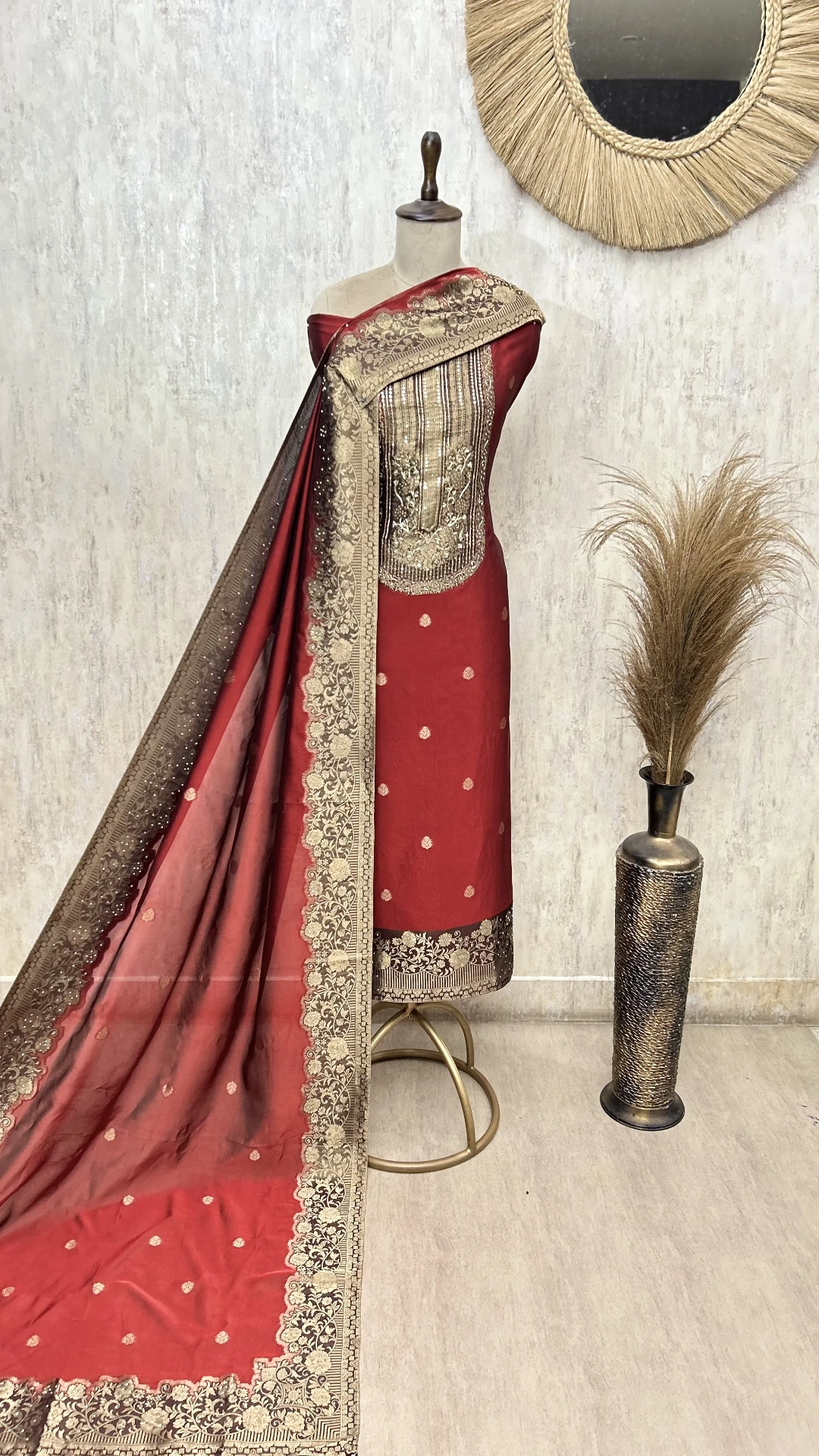 Regal Kanjivaram Heritage Unstitched Suit