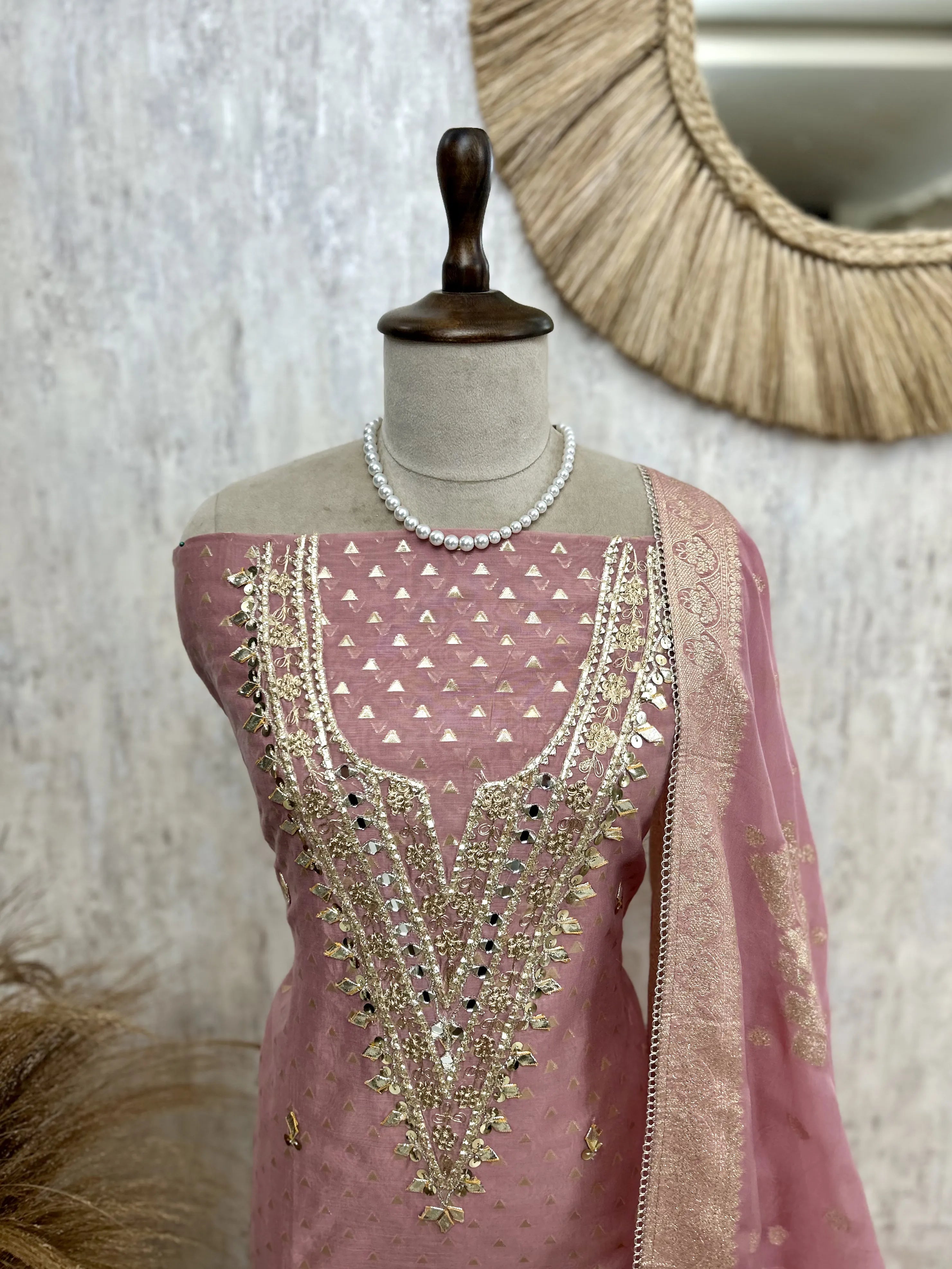 Unstitched Maheshwari Suit Set Featuring Organza Dupatta