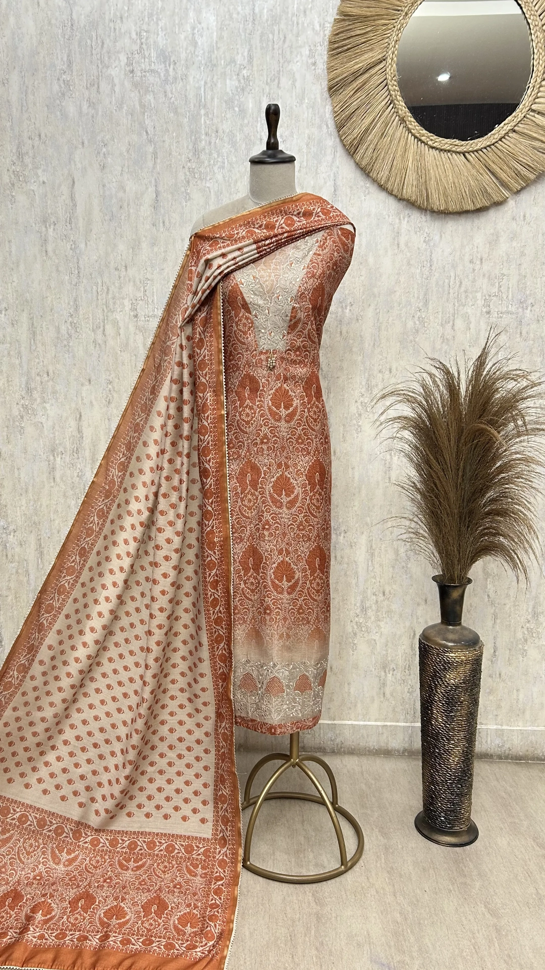 Rose Blossom Heritage Linen Unstitched Suit
