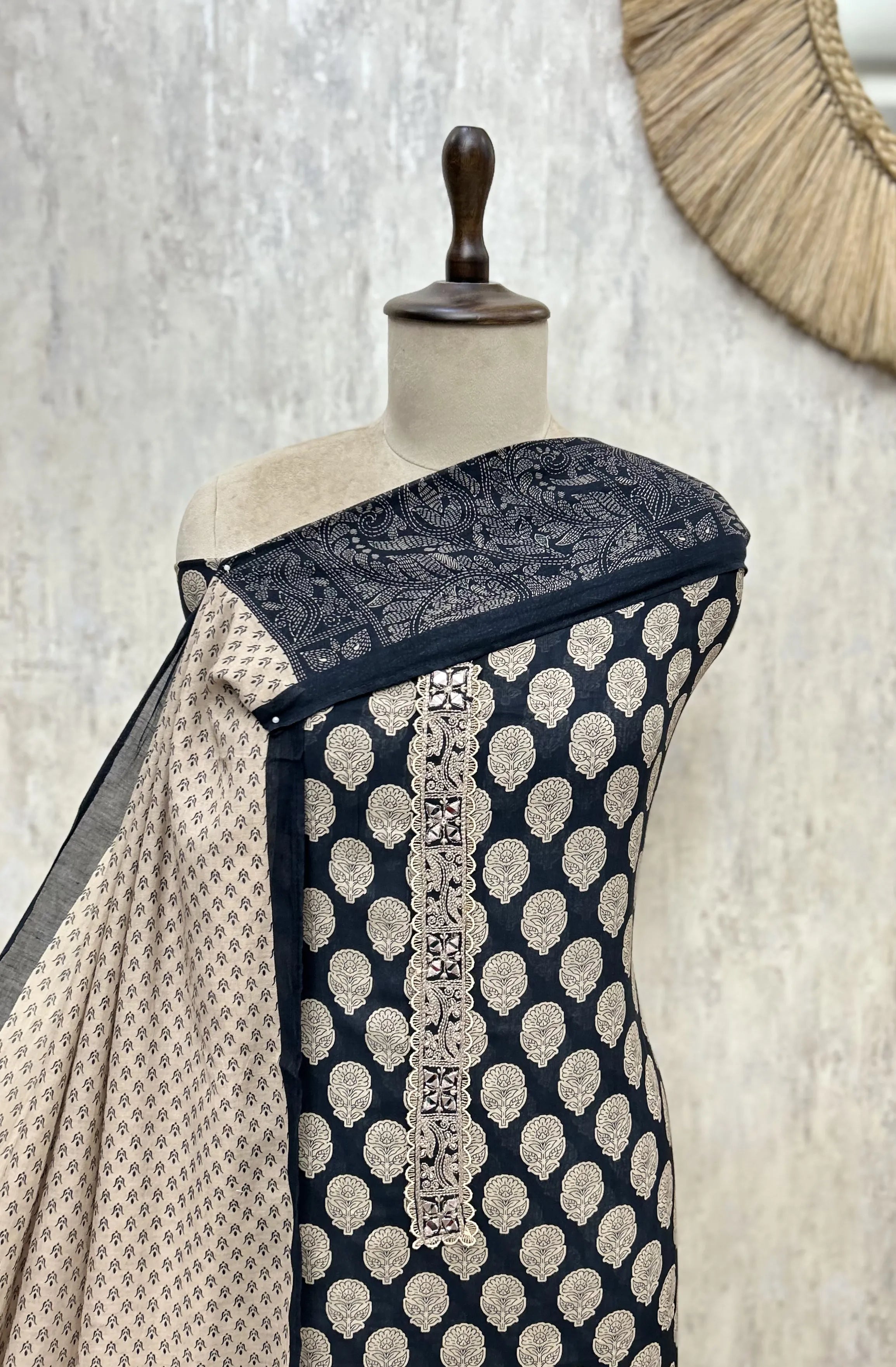Rosewood Buti Mul Cotton Unstitched Suit