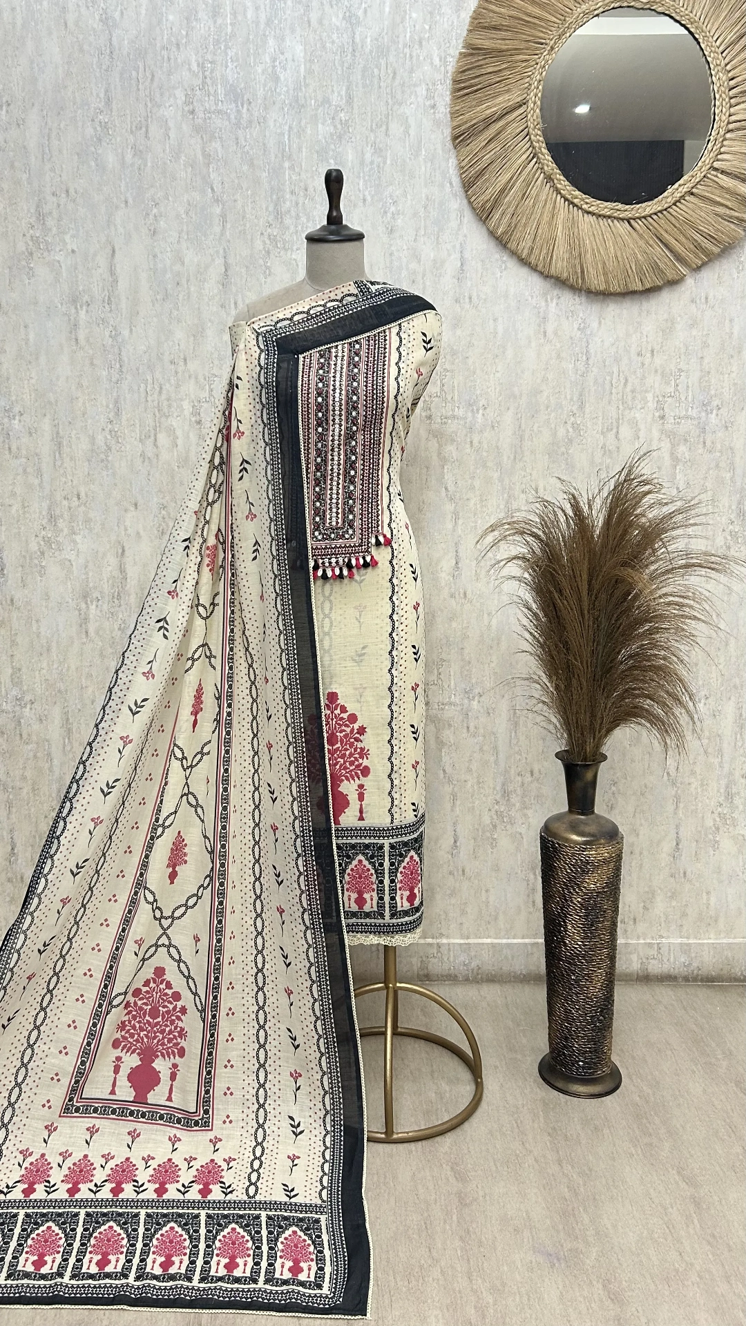 Rustic Pattern Grace Linen Unstitched Suit