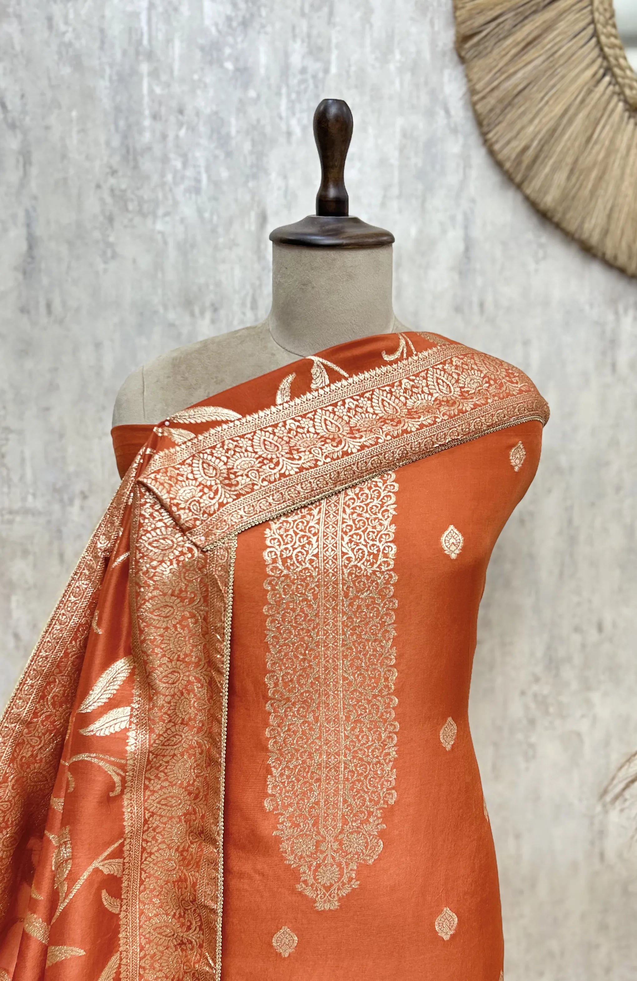 Regal Dola Silk Unstitched Suit