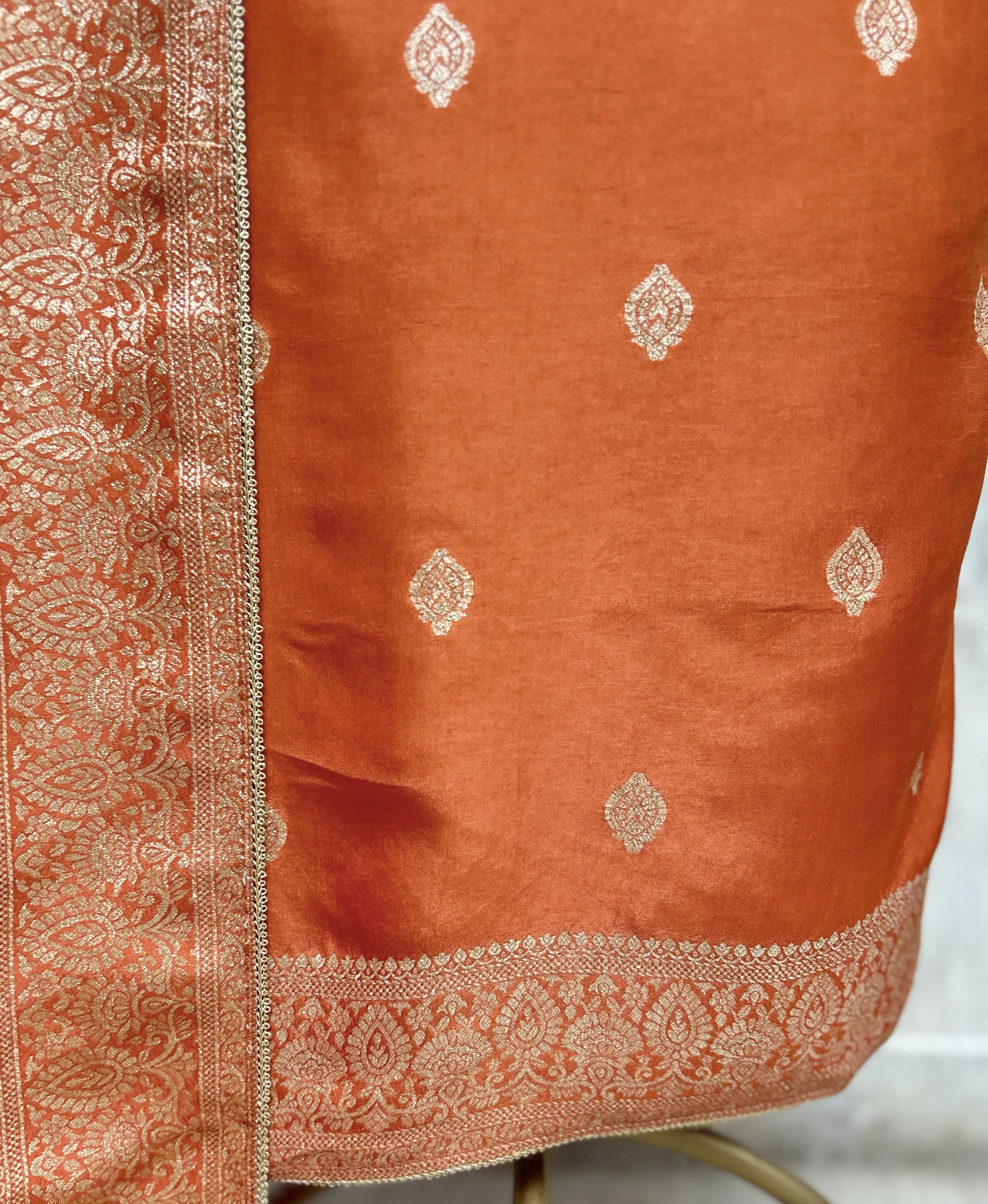 Regal Dola Silk Unstitched Suit