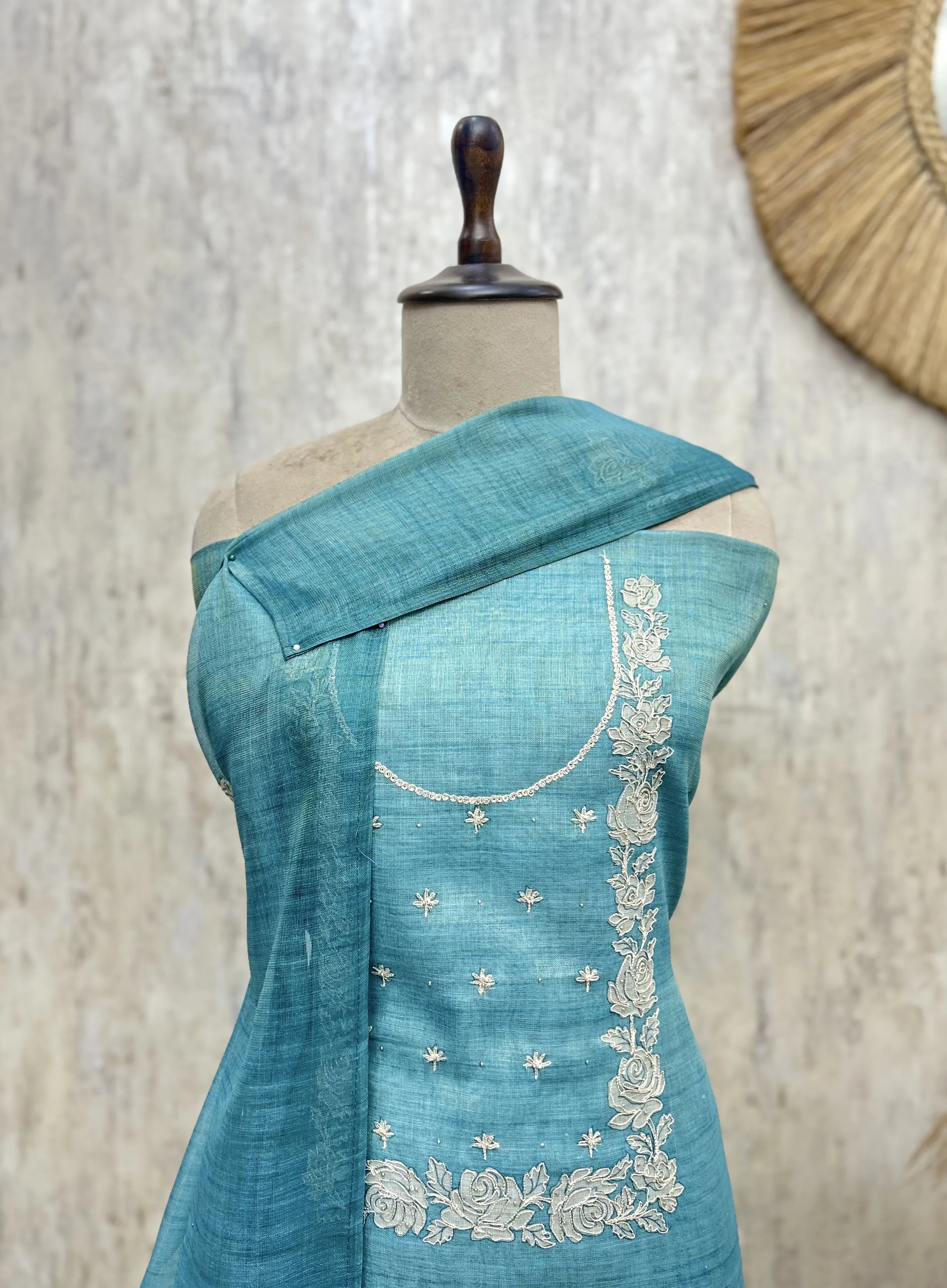 Spring Charm Tissue linen Unstitched Suit