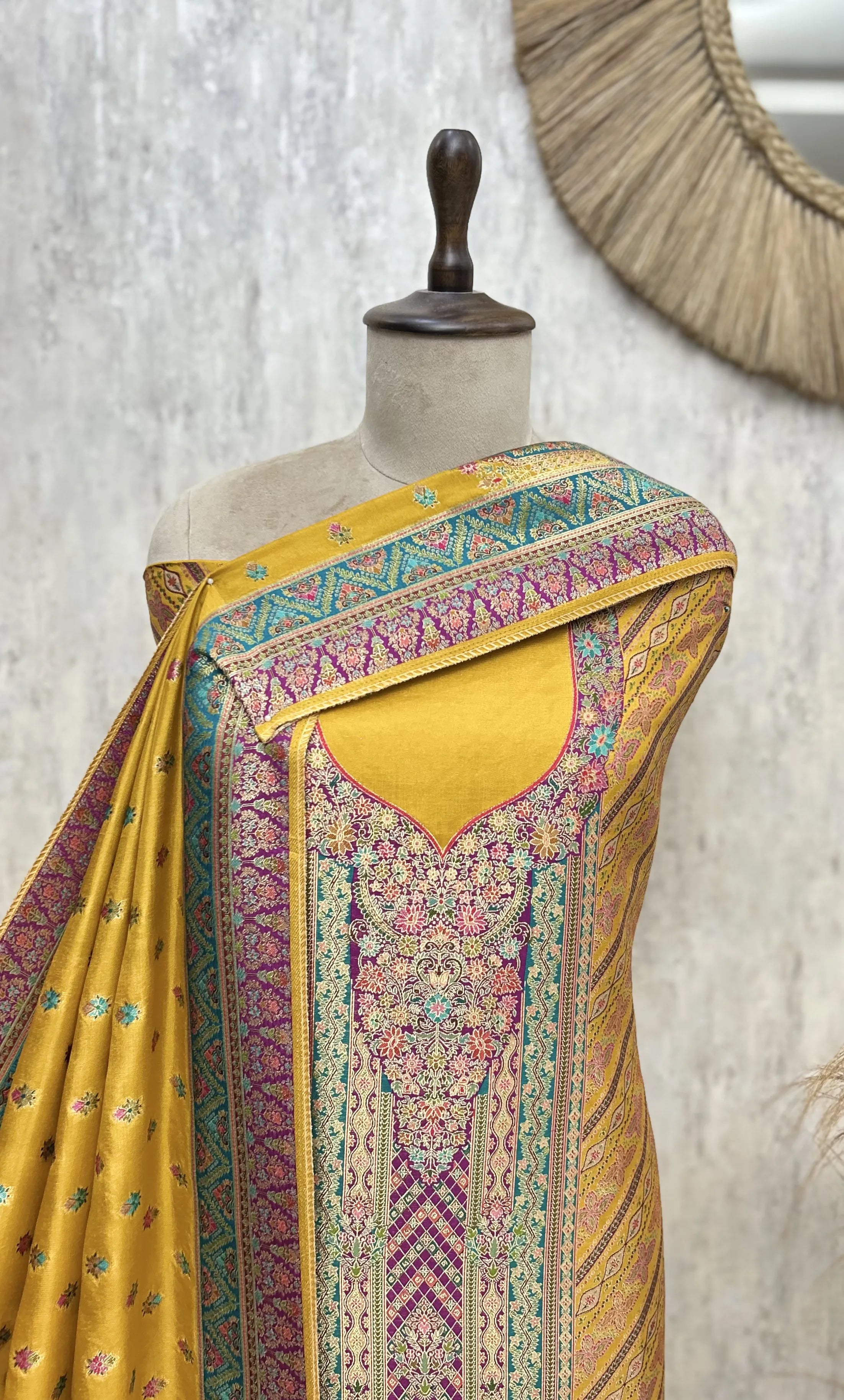 Gulnaar Grace Fine Silk Unstitched Suit