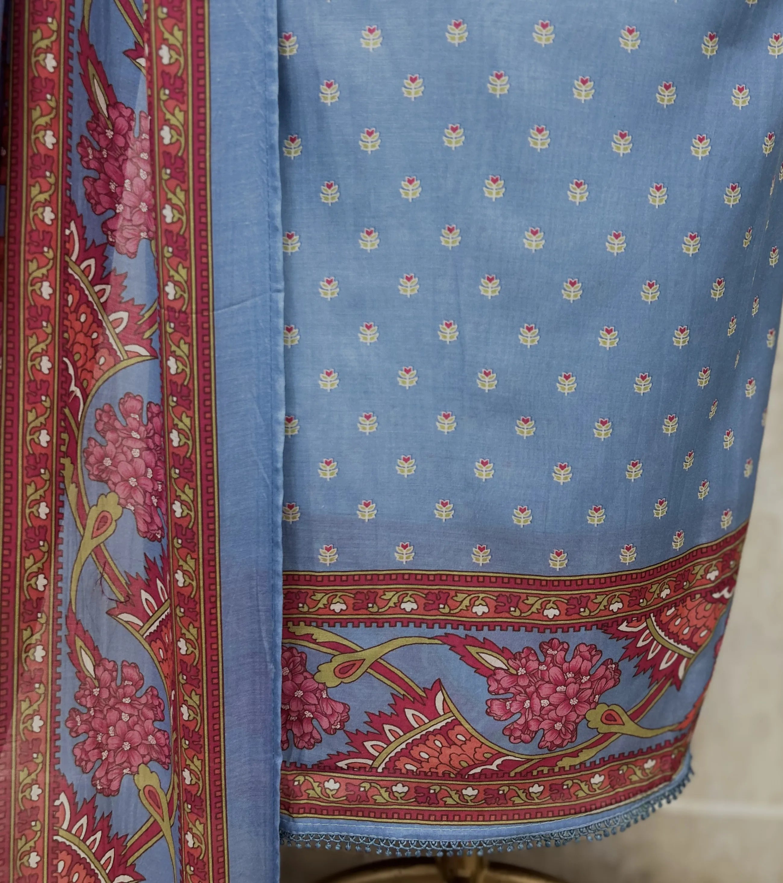 Soft Mul Cotton Embroidered Unstitched Suit
