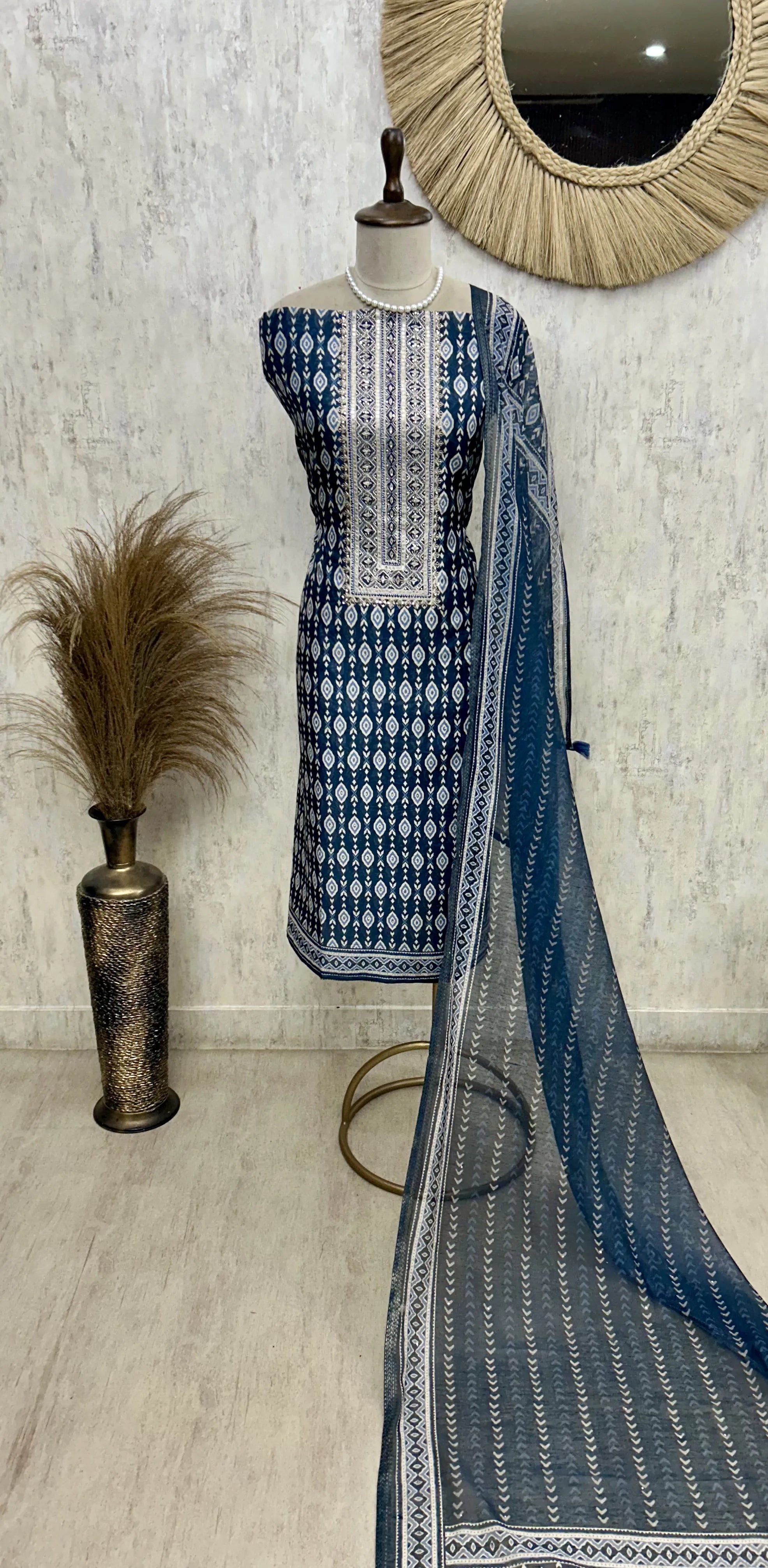 Printed Maheshwari Unstitched Suit Set With Maheshwari Dupatta