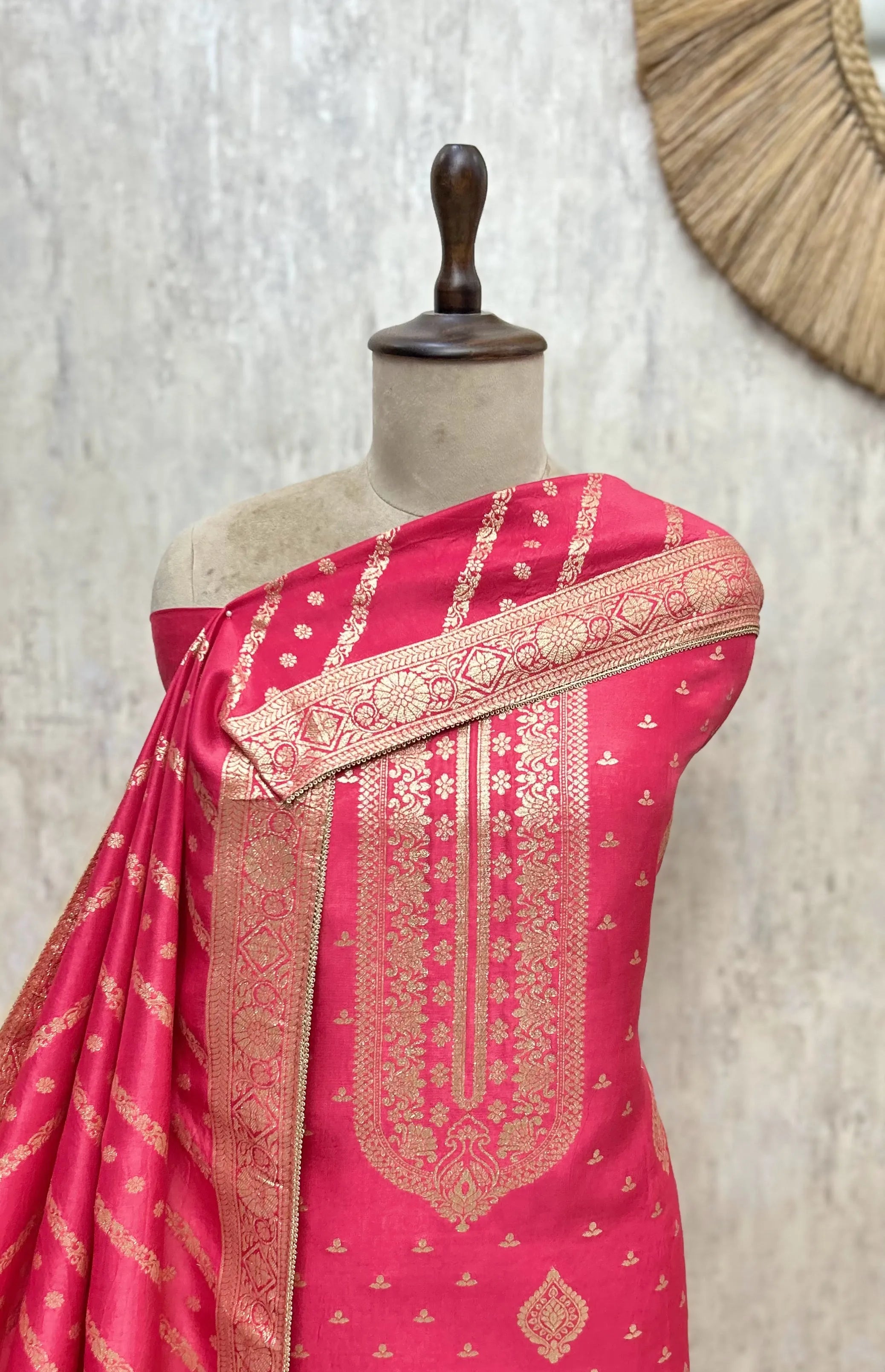 Elegant Heritage Dola Silk Unstitched Suit