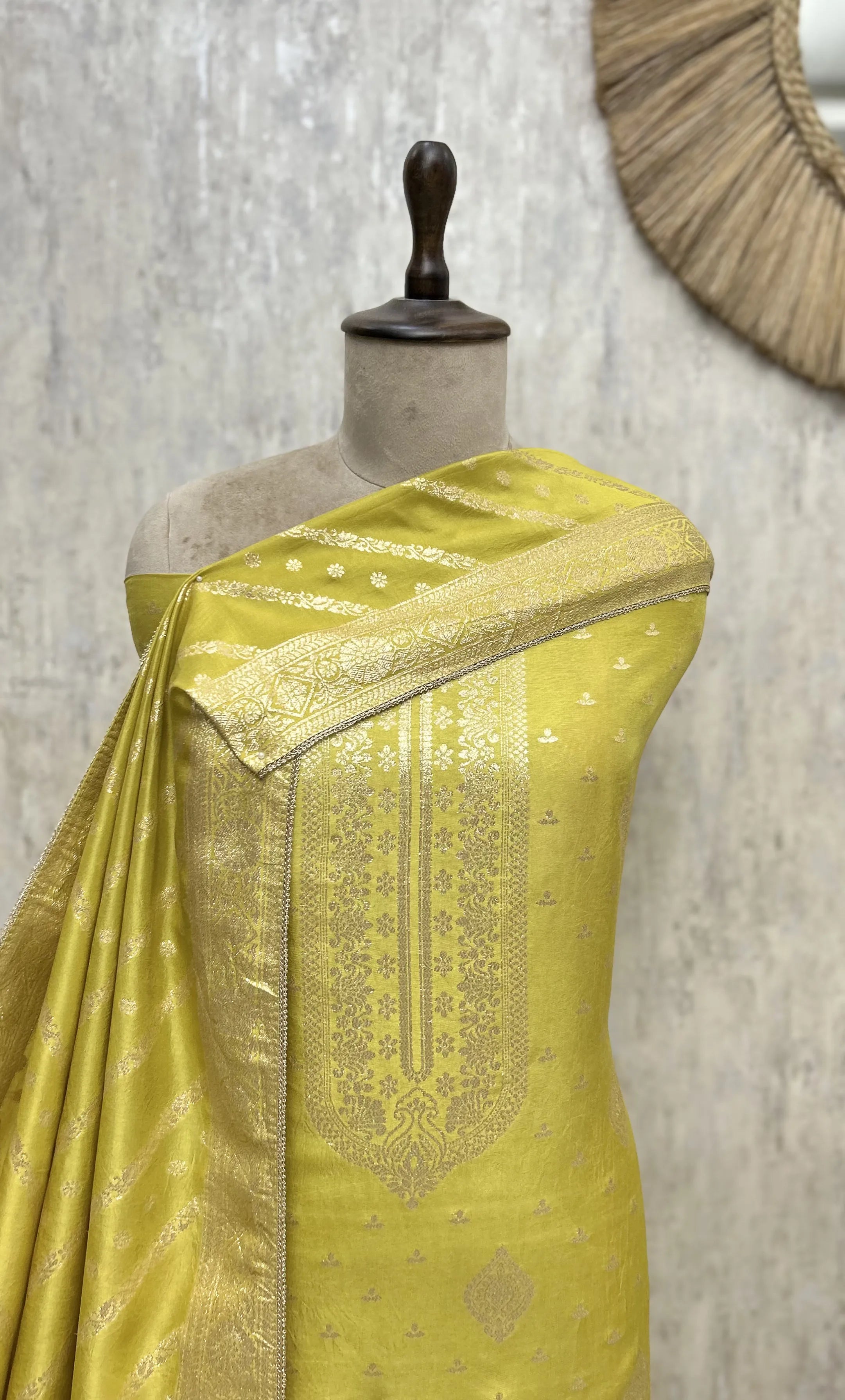 Elegant Heritage Dola Silk Unstitched Suit