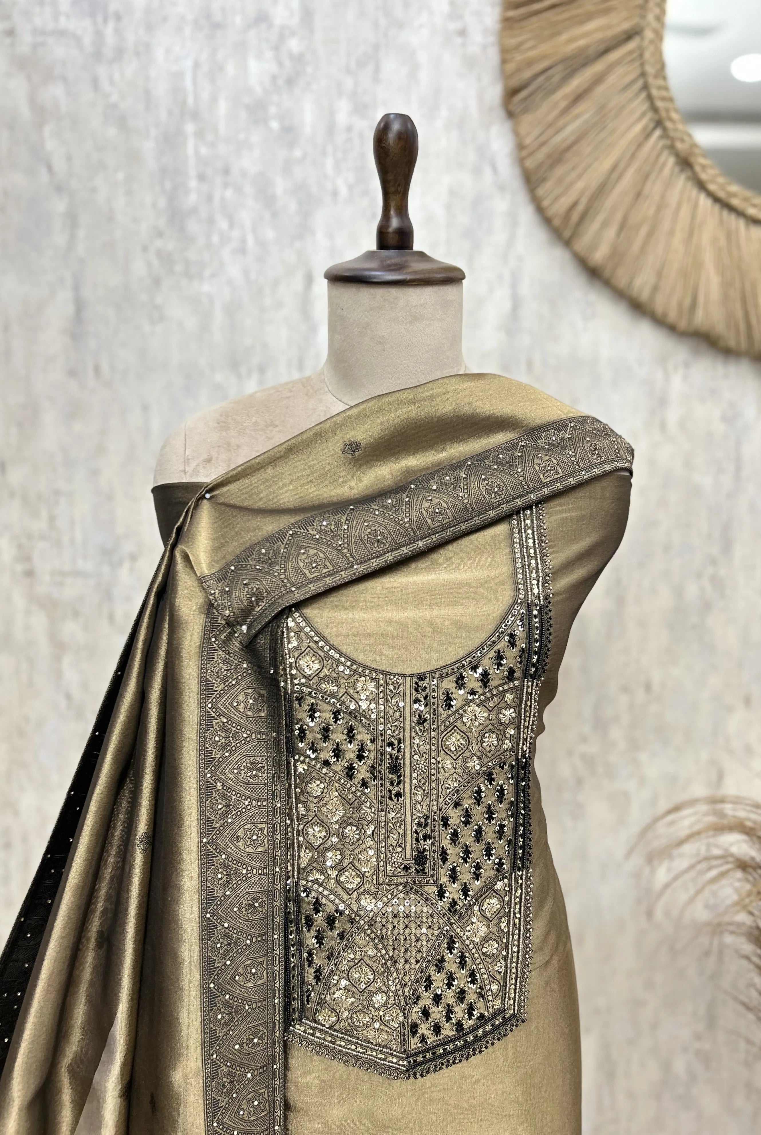 Mehrasa Glass Tissue Unstitched Suit