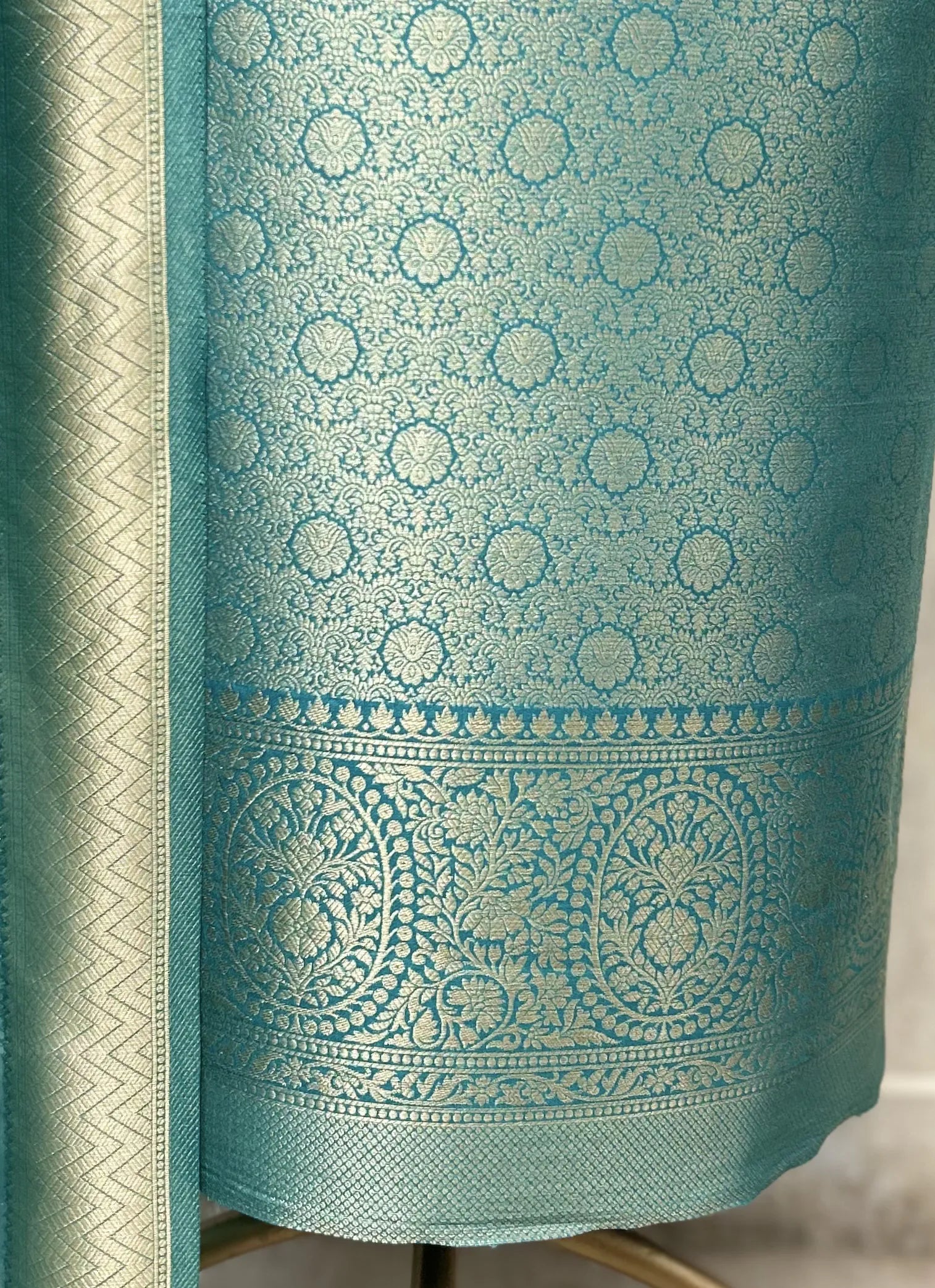 Elegant Brocade Silk Unstitched Suit