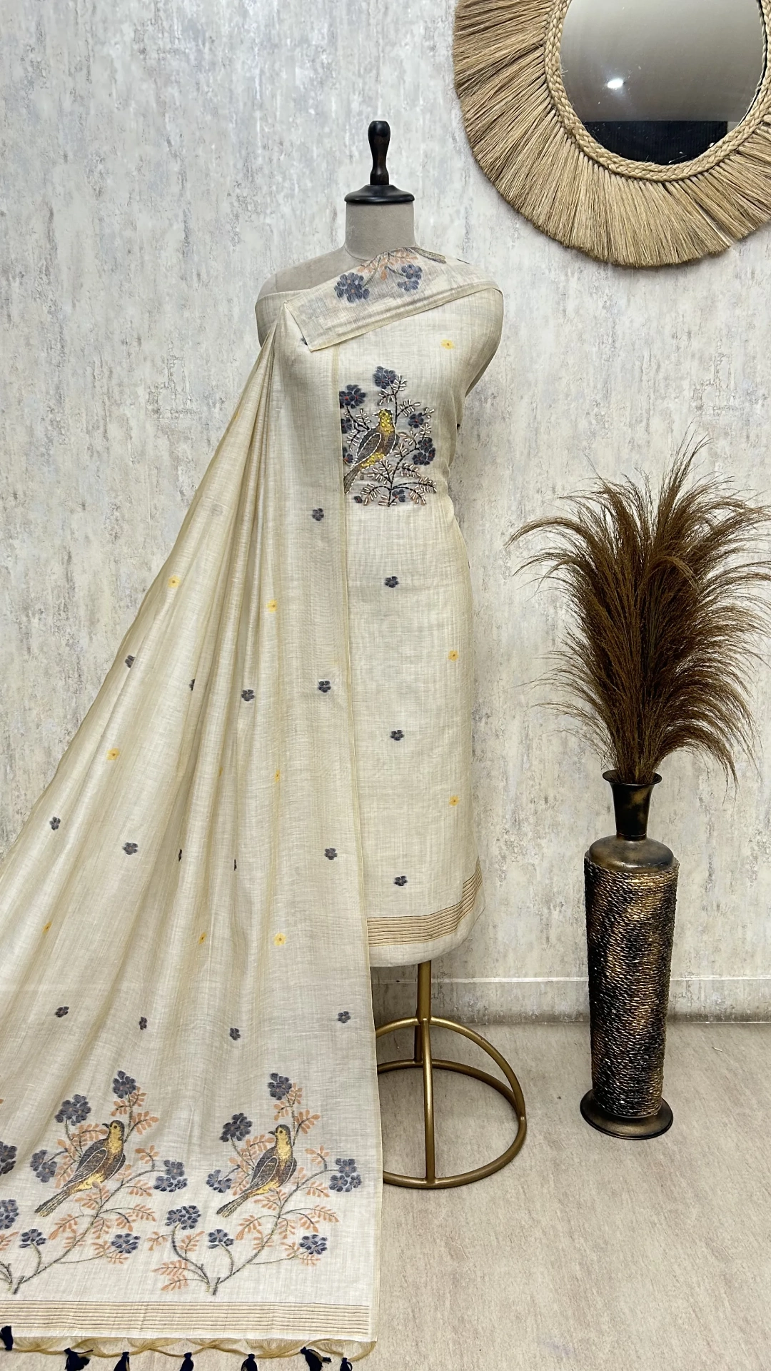 Peacock Heritage Grace Jamdani linen Unstitched Suit