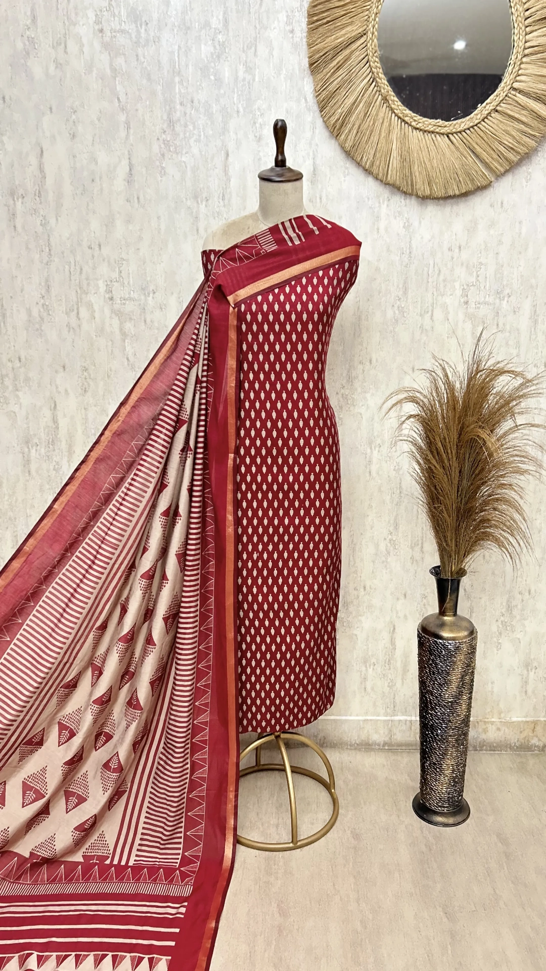 Elegant Maheshwari Cotton Unstitched Suit
