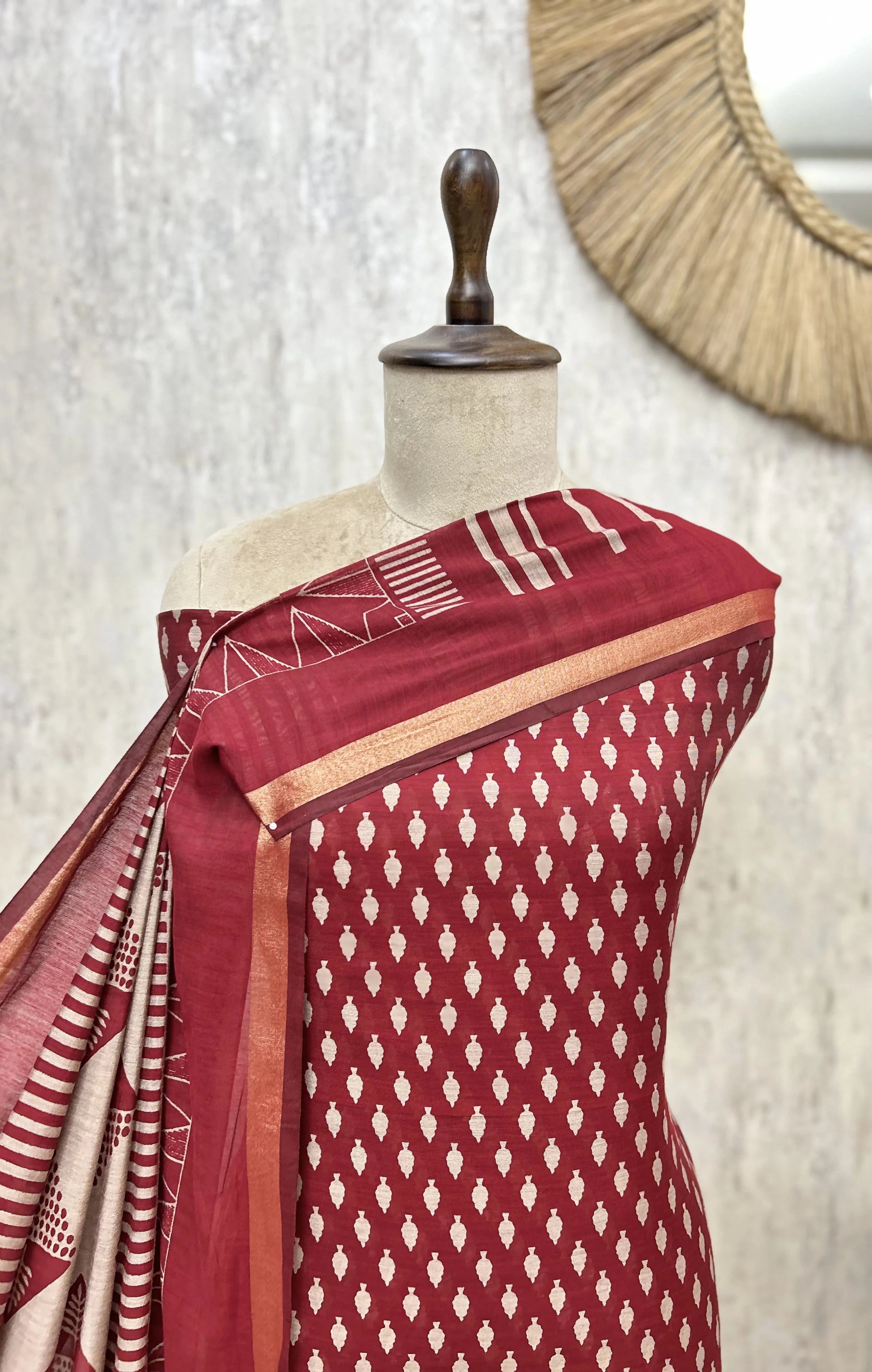 Elegant Maheshwari Cotton Unstitched Suit