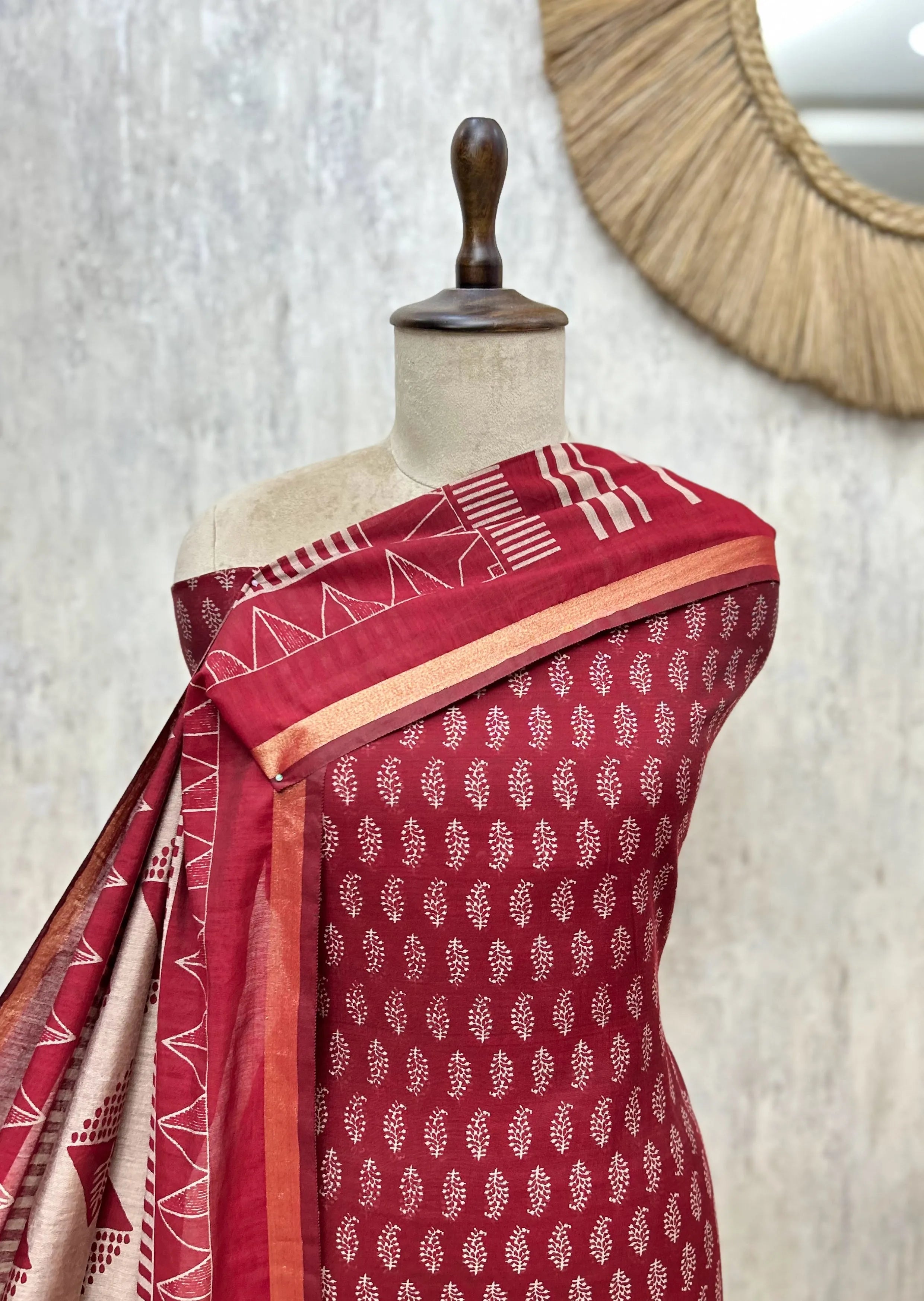 Elegant Maheshwari Cotton Unstitched Suit