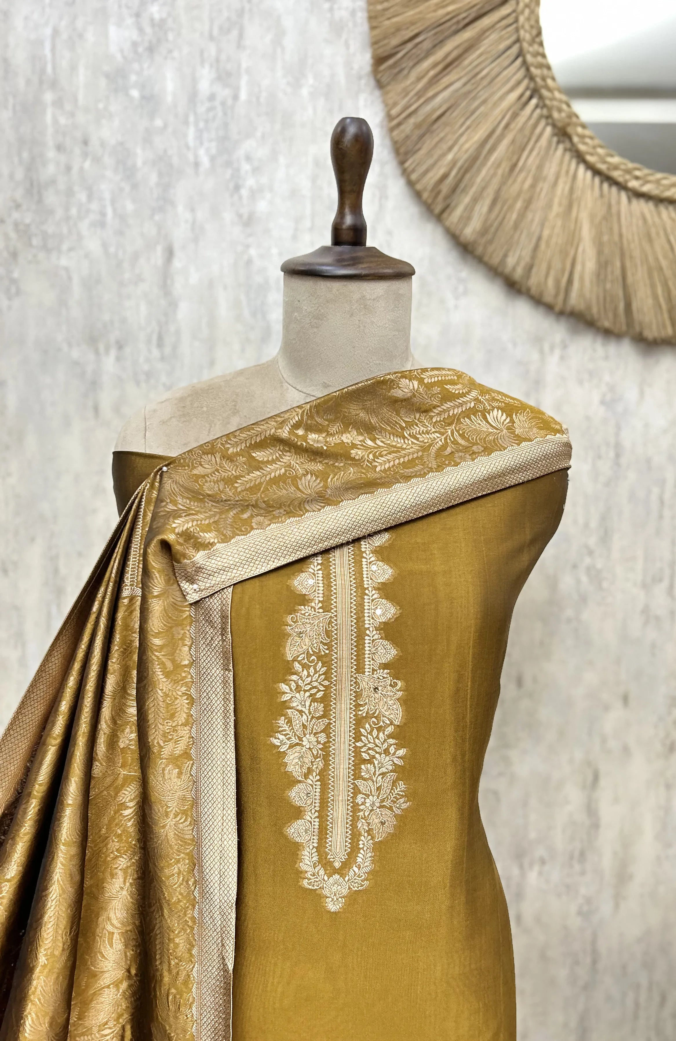 Elegant Dola Silk Unstitched Suit