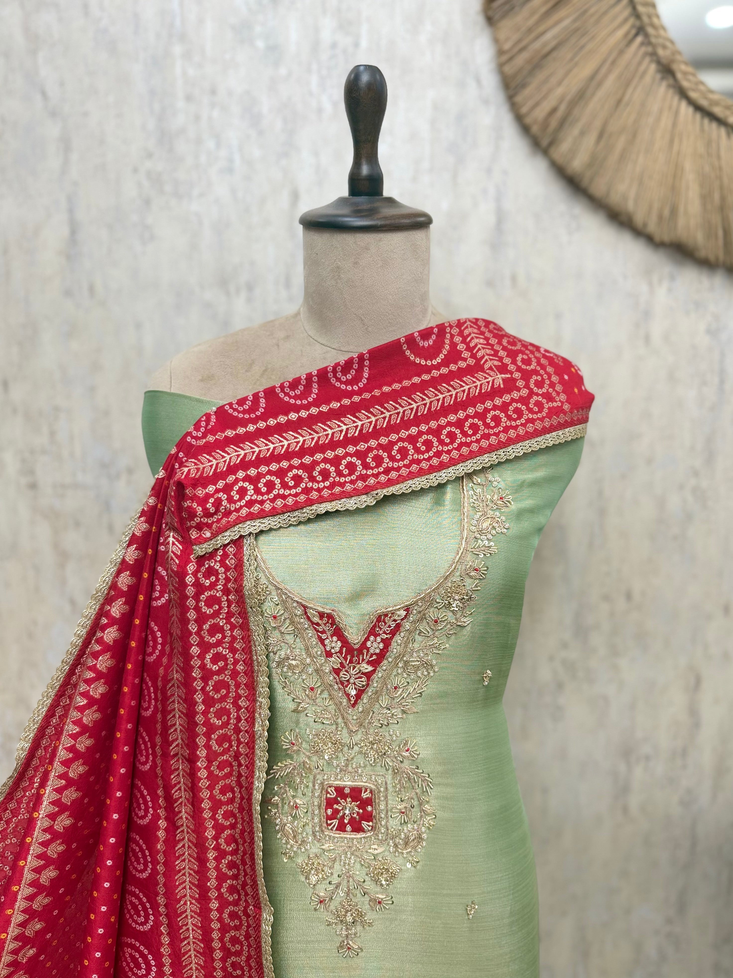Traditional Ensemble Giraffe Tissue Unstitched Suits