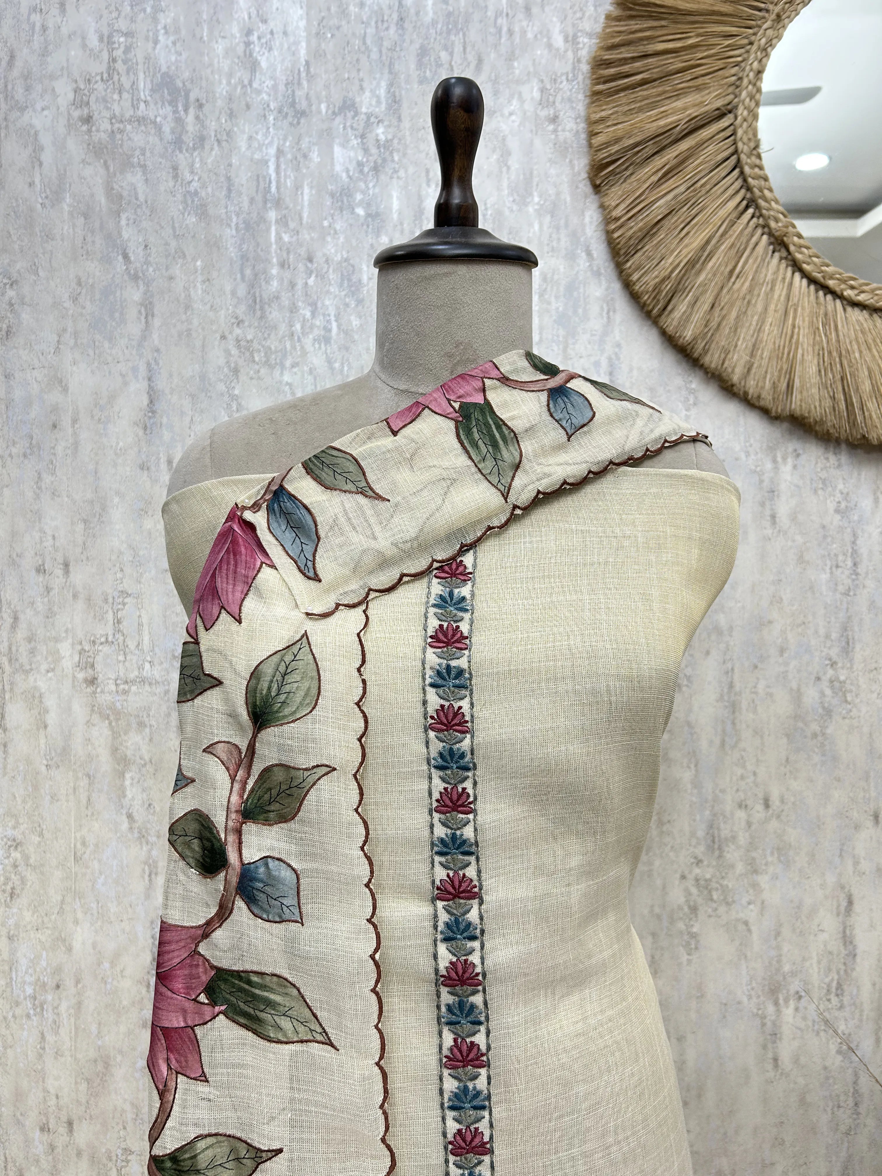 Floral Elegance Linen Unstitched Suit