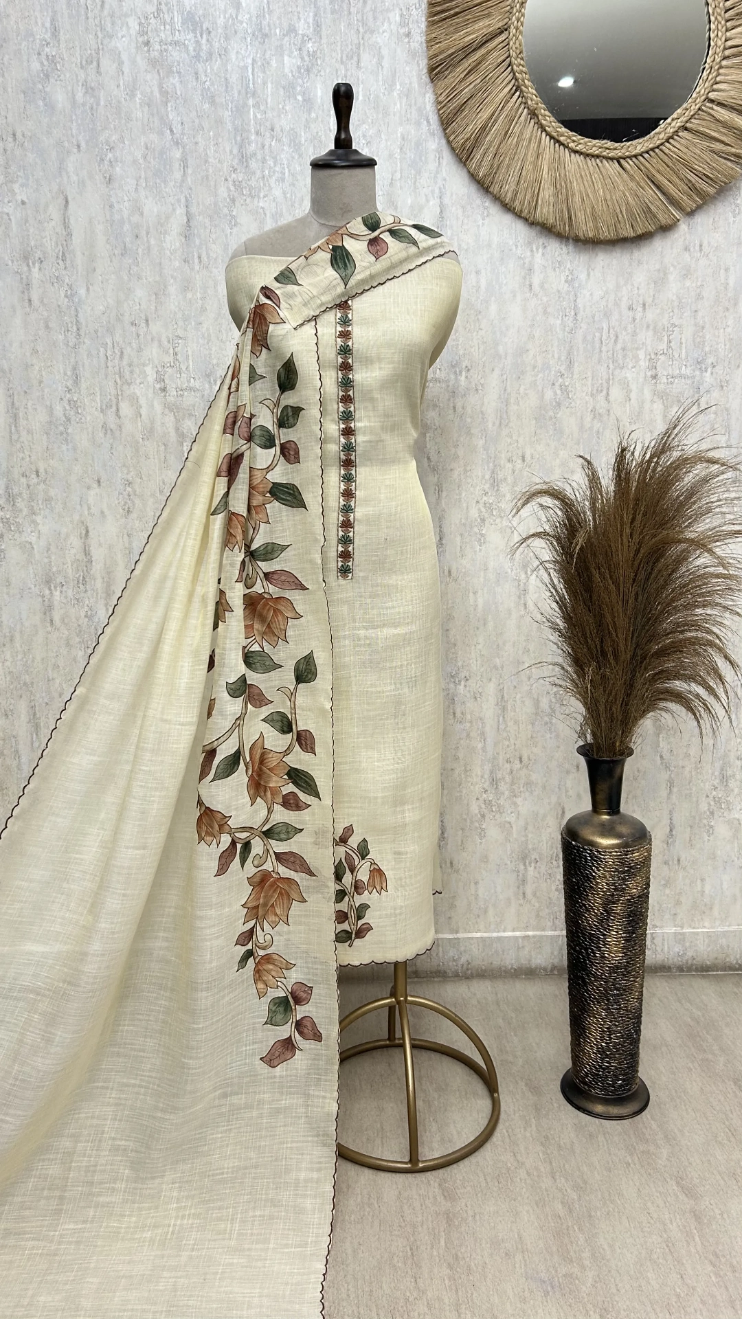 Floral Elegance Linen Unstitched Suit