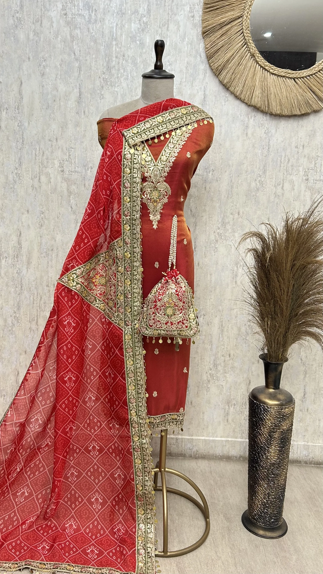 Royal Radiance Tissue Unstitched Suit