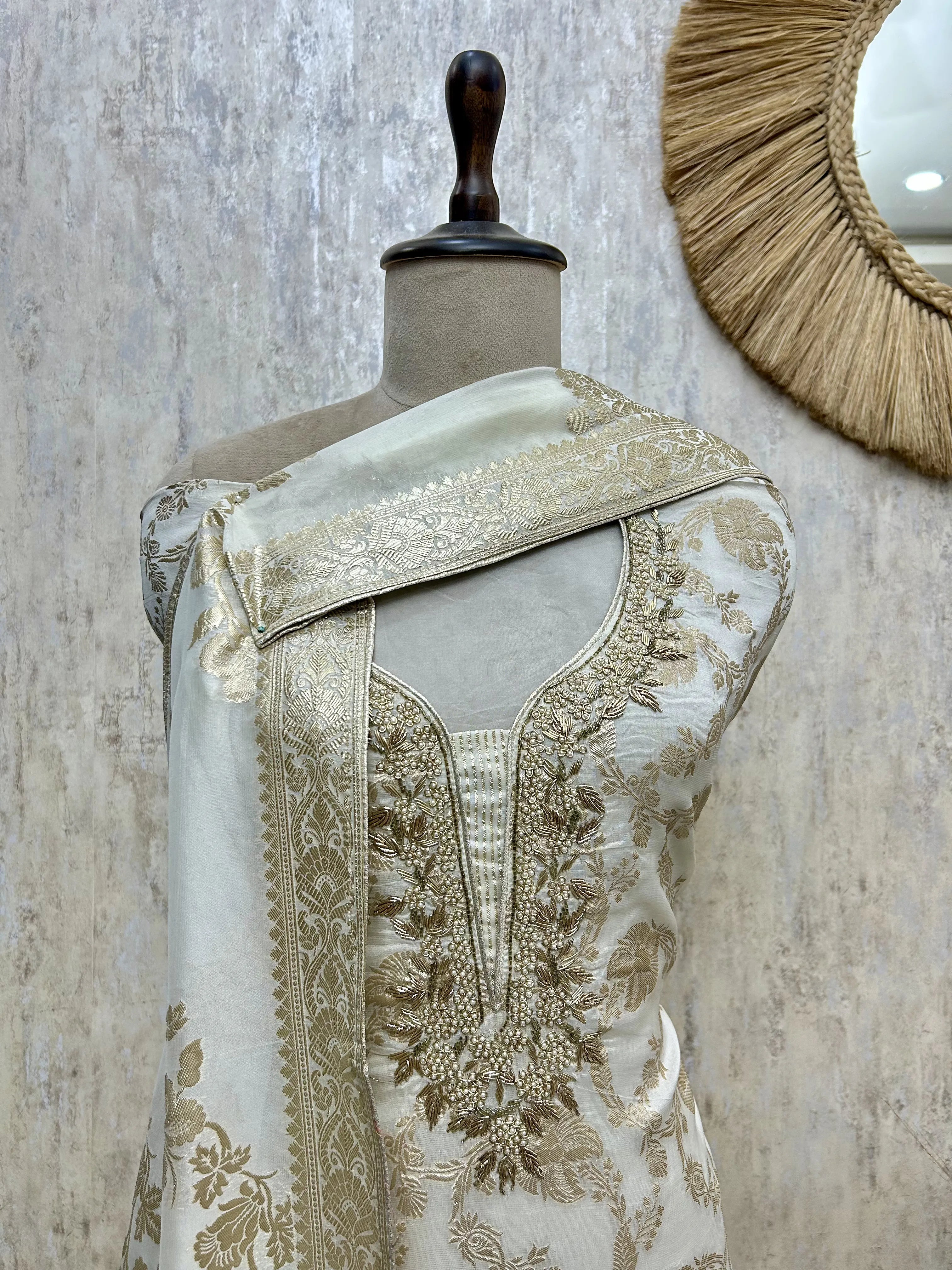 Emerald Floral Elegance Organza Unstitched Suit