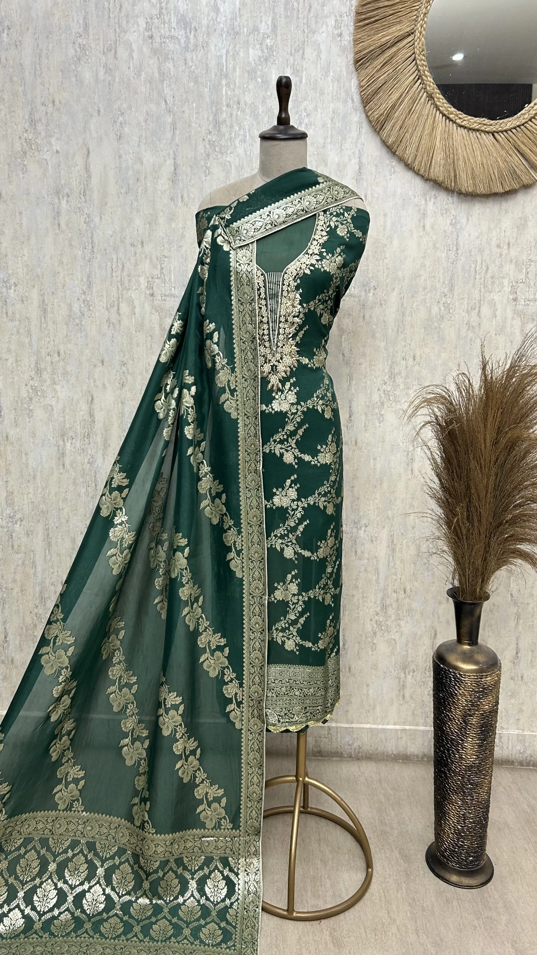 Emerald Floral Elegance Organza Unstitched Suit