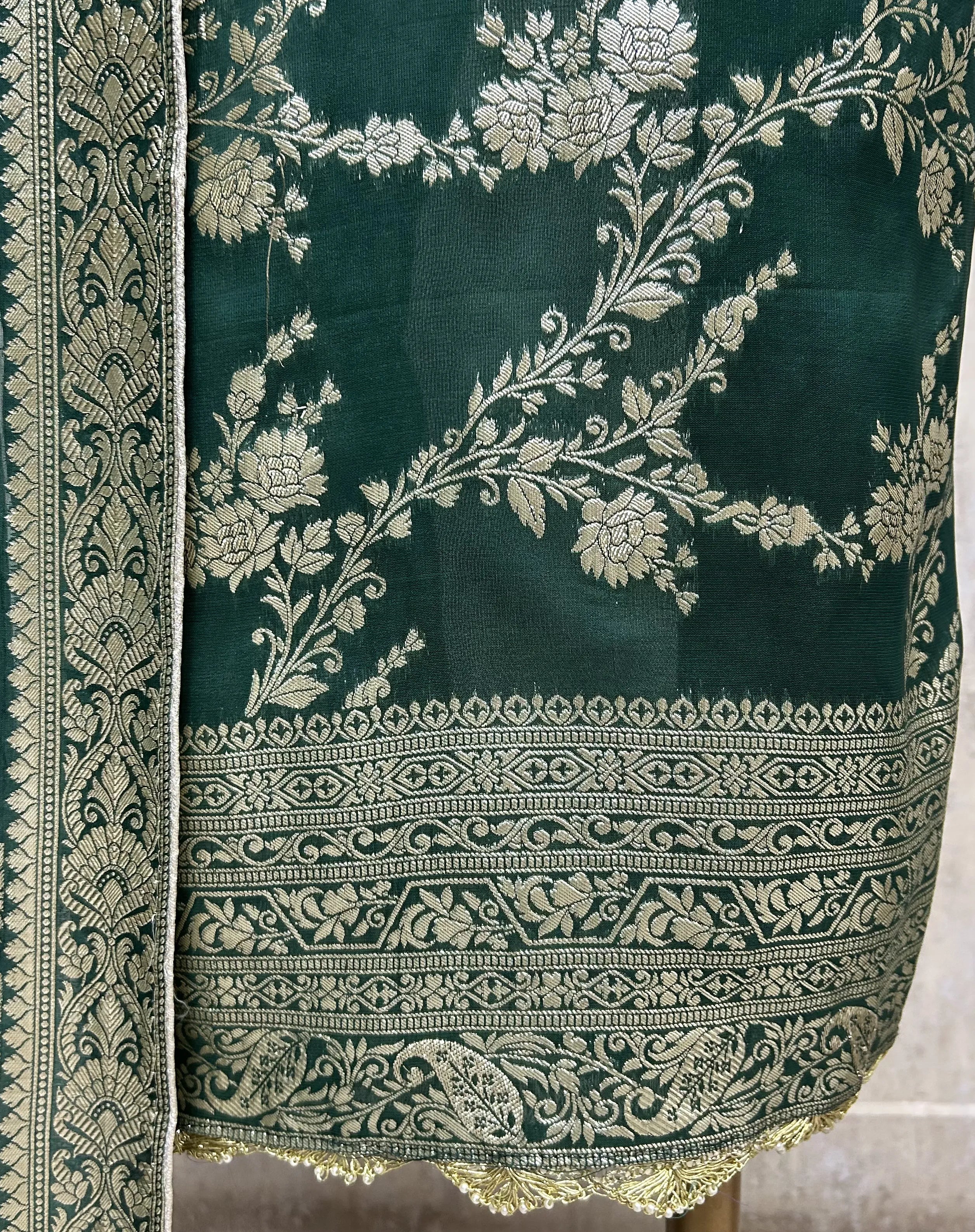 Emerald Floral Elegance Organza Unstitched Suit