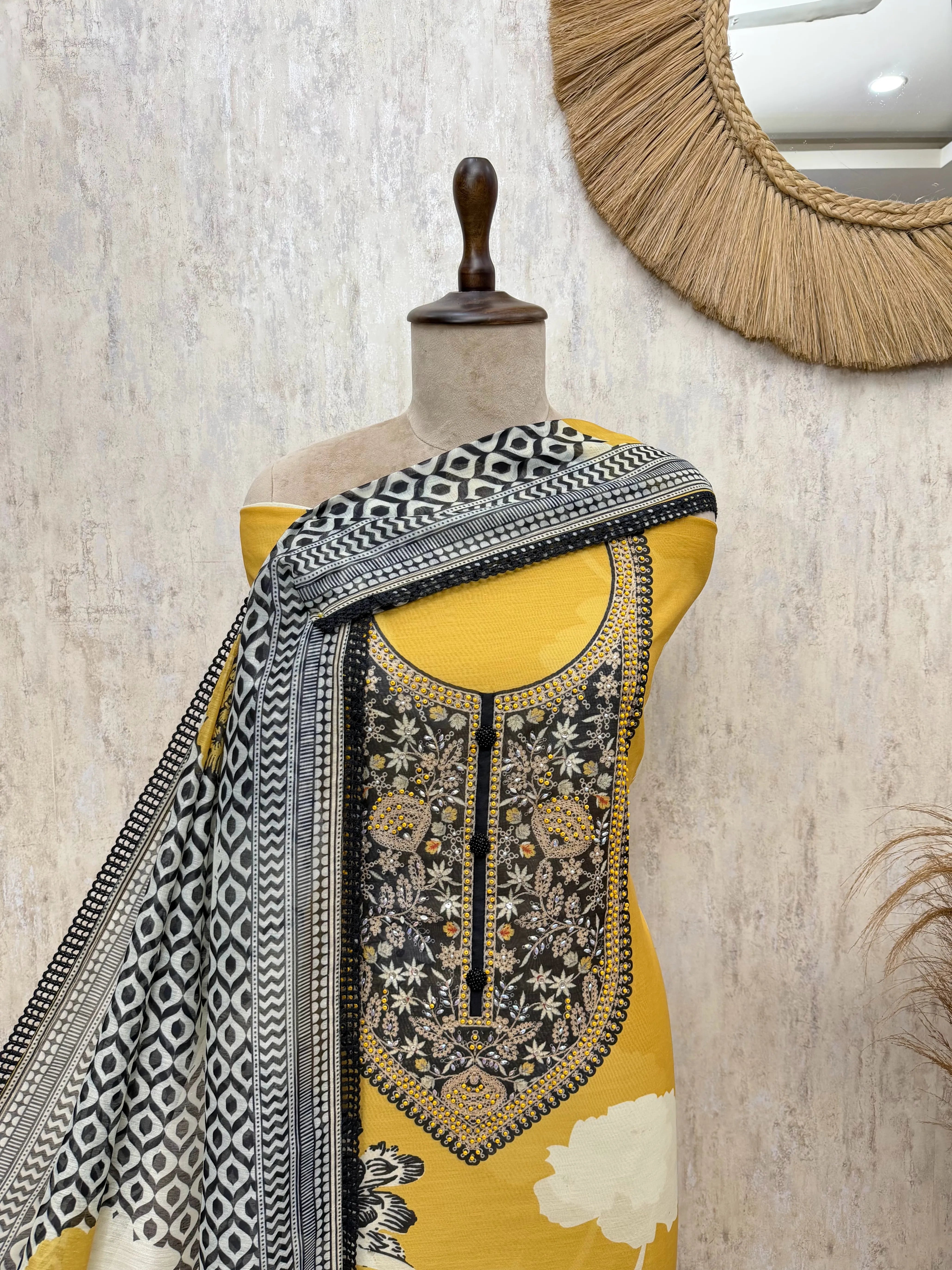 Authentic Maheshwari Unstitched Suits