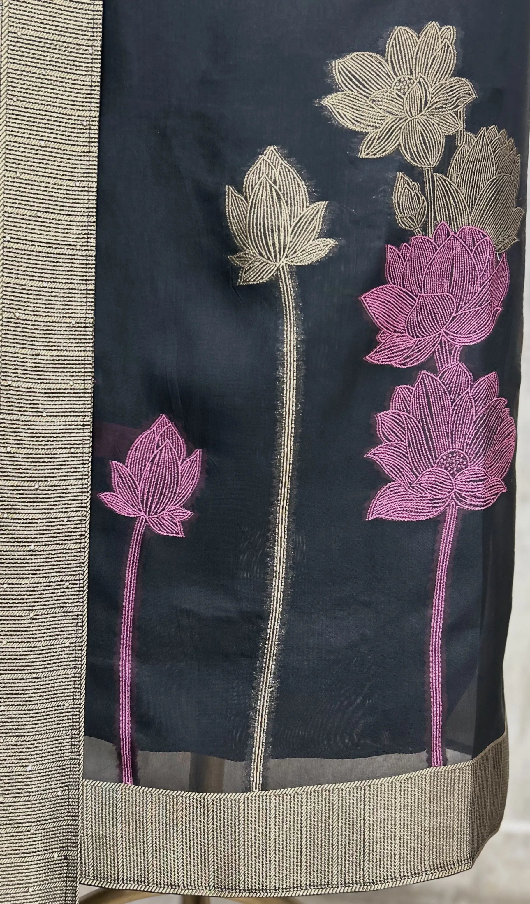 Timeless Kanjivaram Silk Floral Elegance Unstitched Suit
