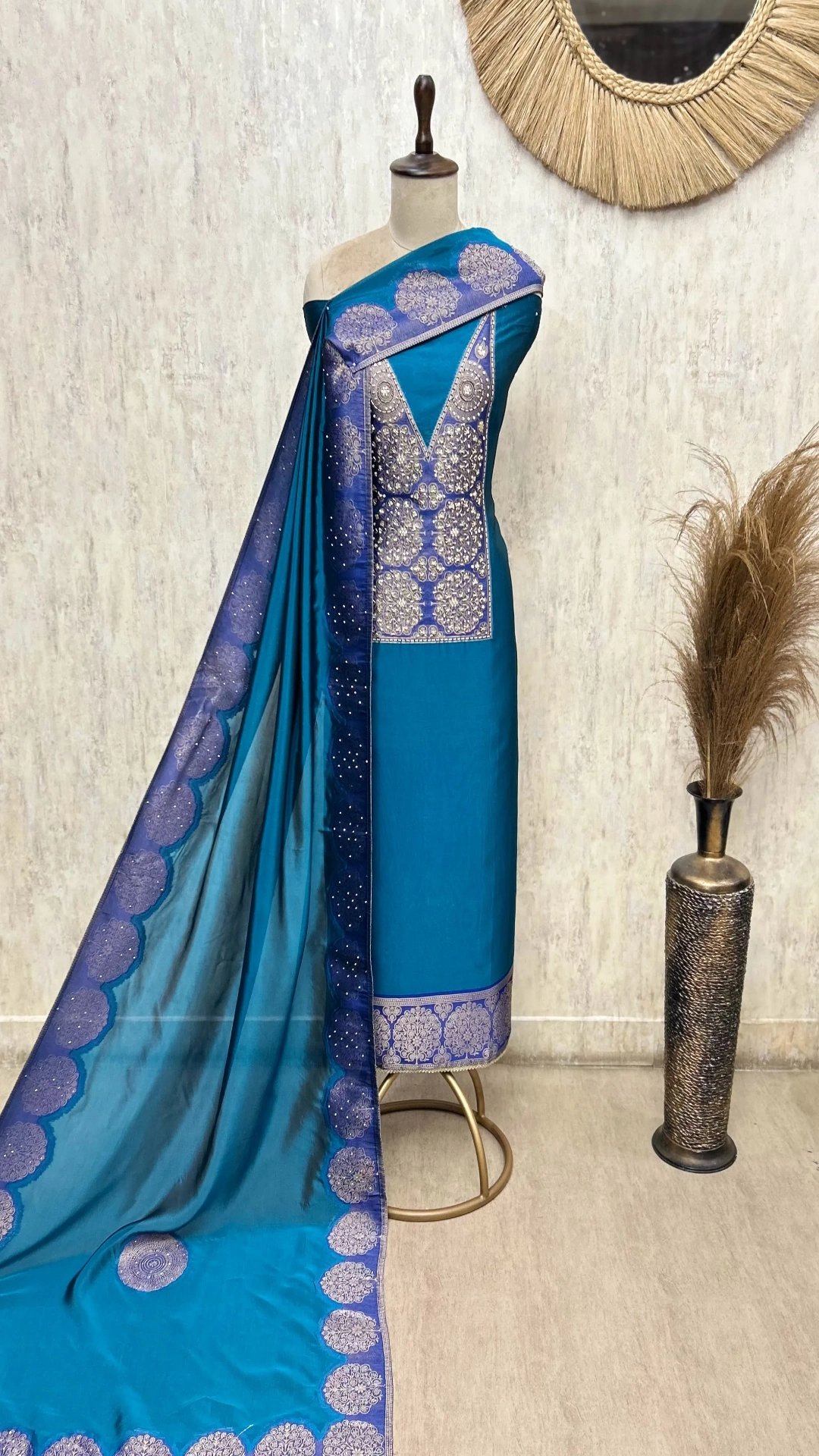 Rich Weave Kanjivaram Silk Unstitched Suit