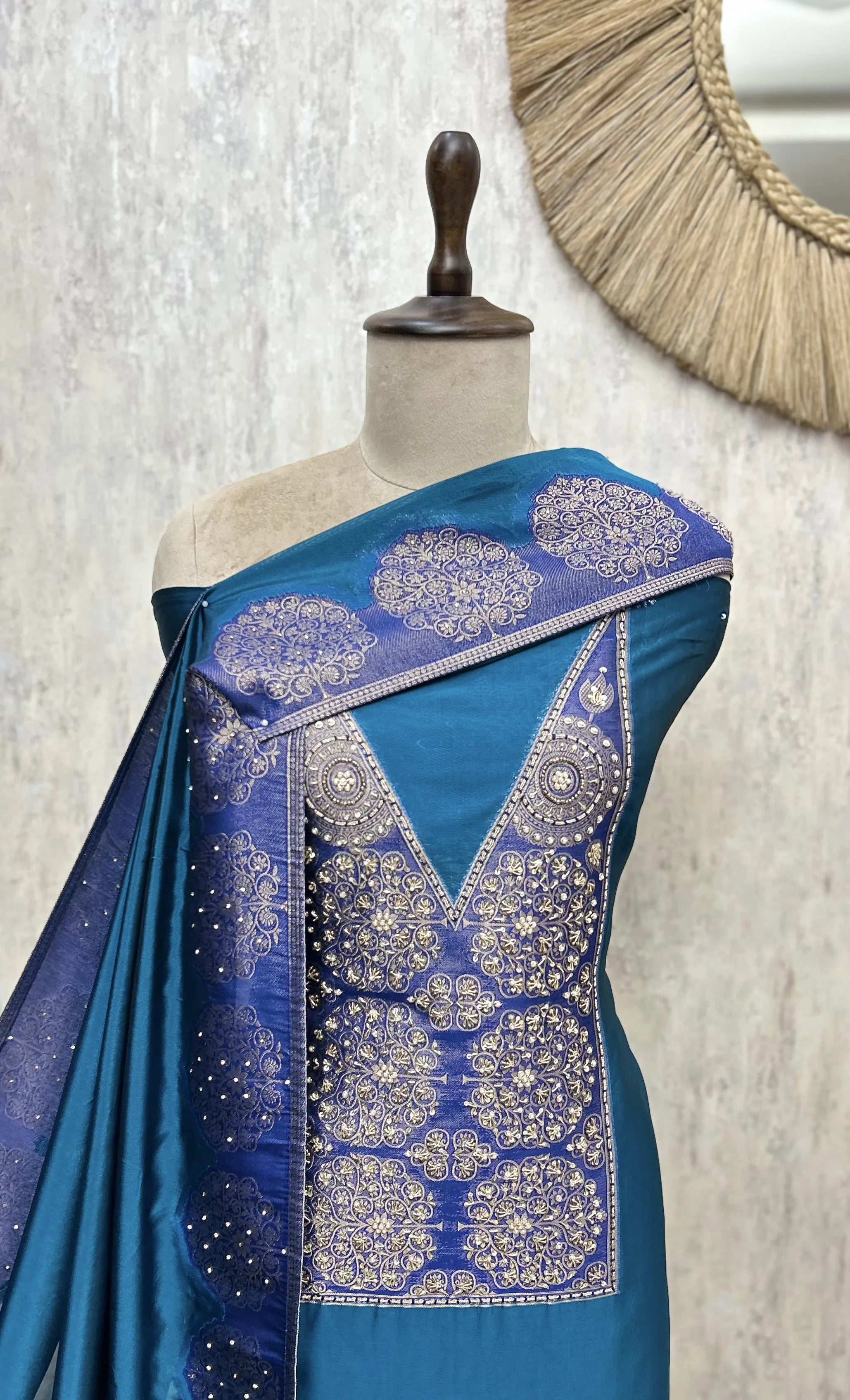Rich Weave Kanjivaram Silk Unstitched Suit