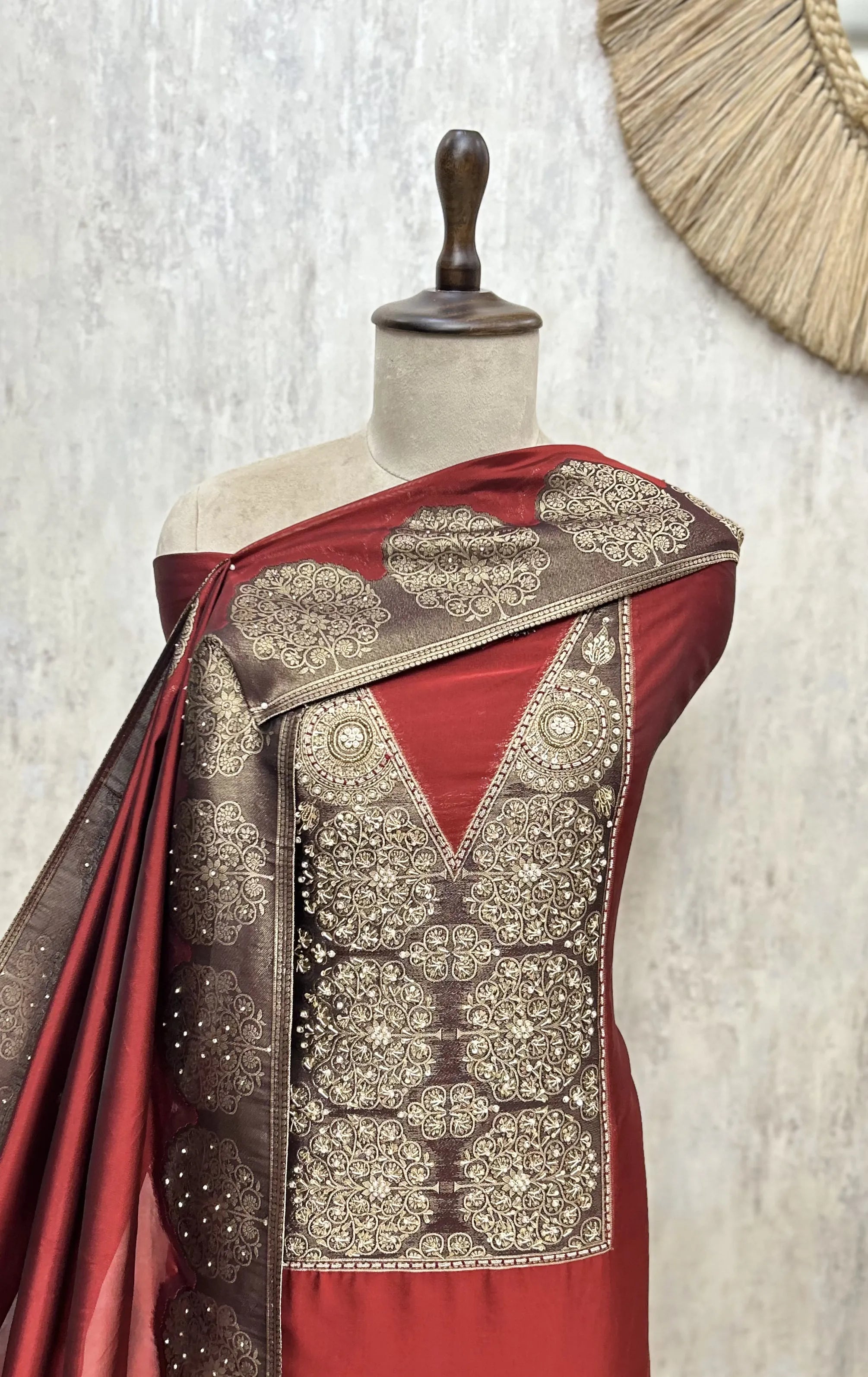 Rich Weave Kanjivaram Silk Unstitched Suit