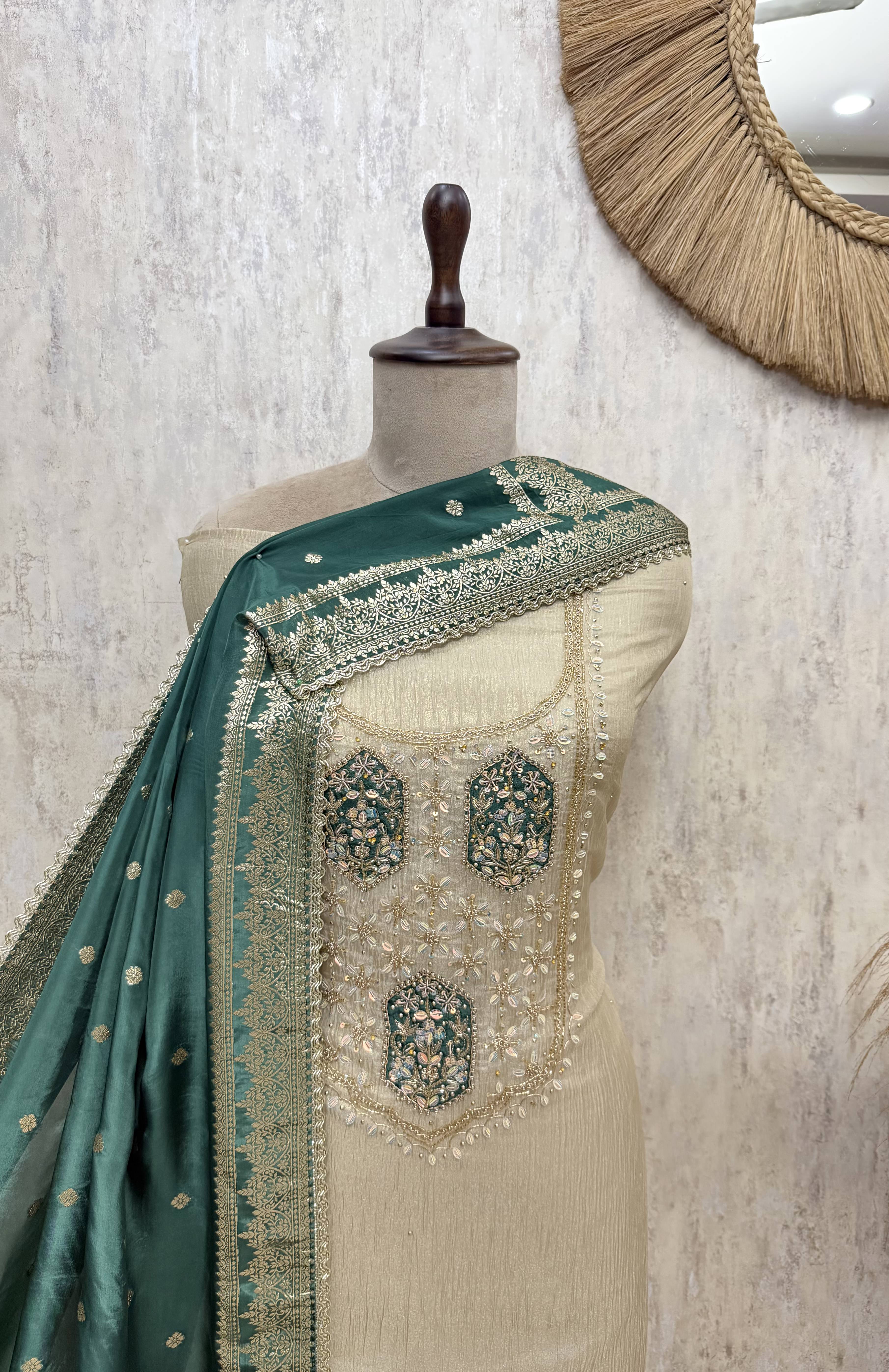 Royale Crush Tissue Unstitched Suits