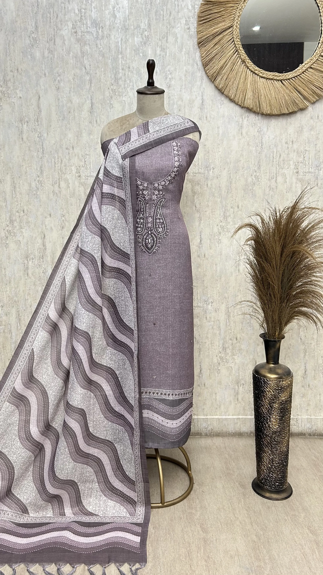 Classic Style Linen Unstitched Suit