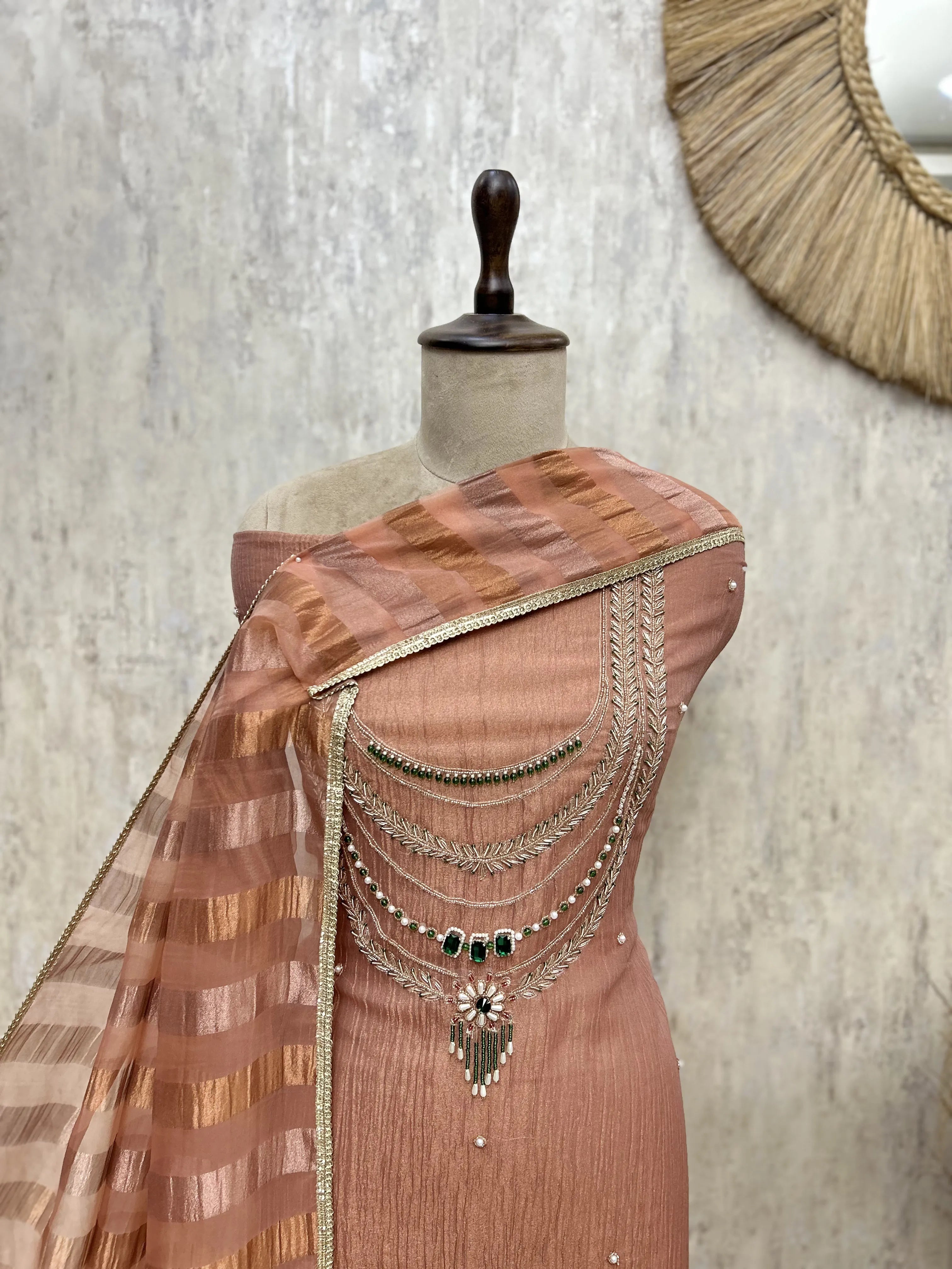 Elegant Crush Tissue with Organza Dupatta Unstitched Suits