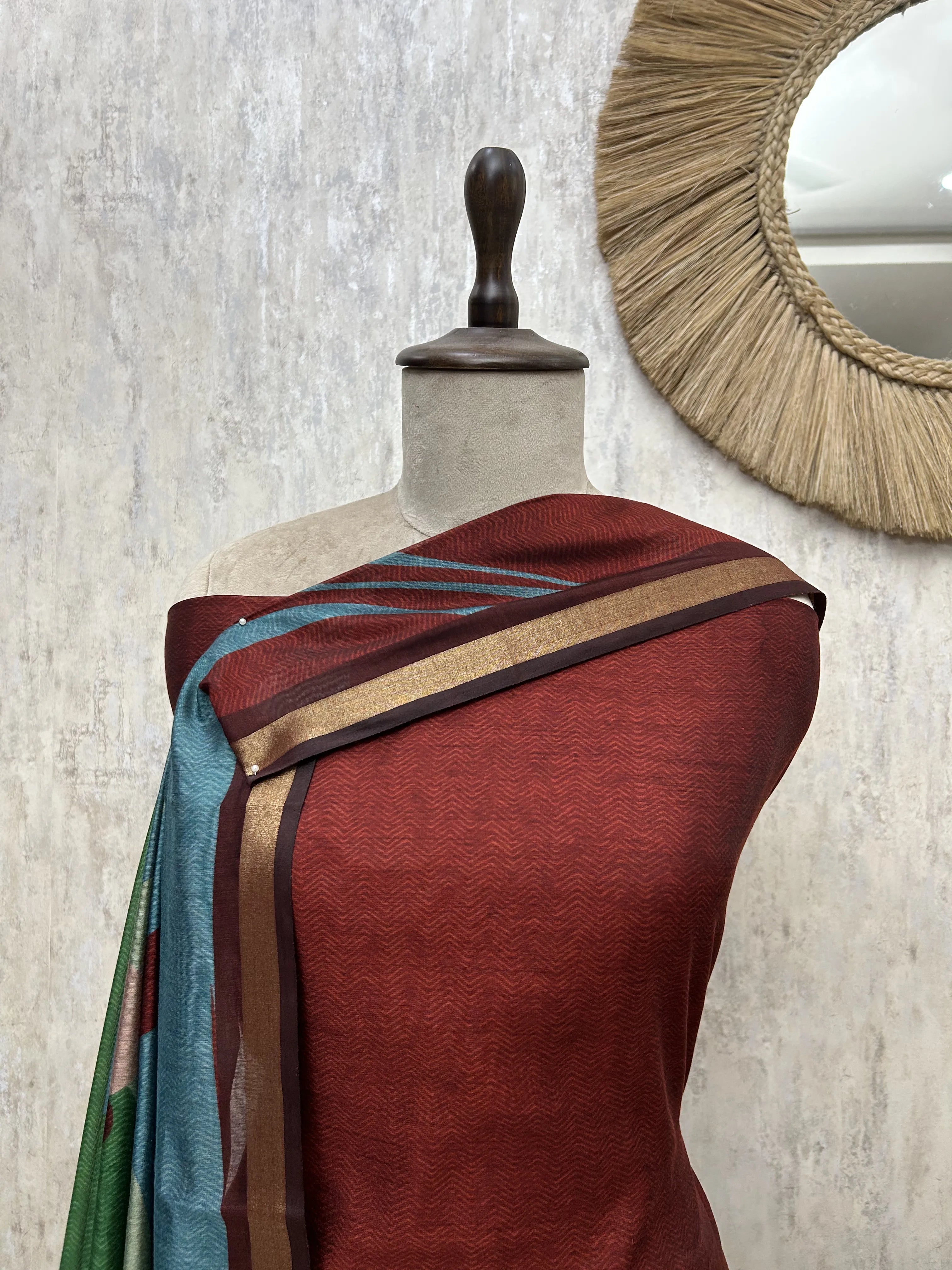 Classic Maheshwari Grace Unstitched Suit