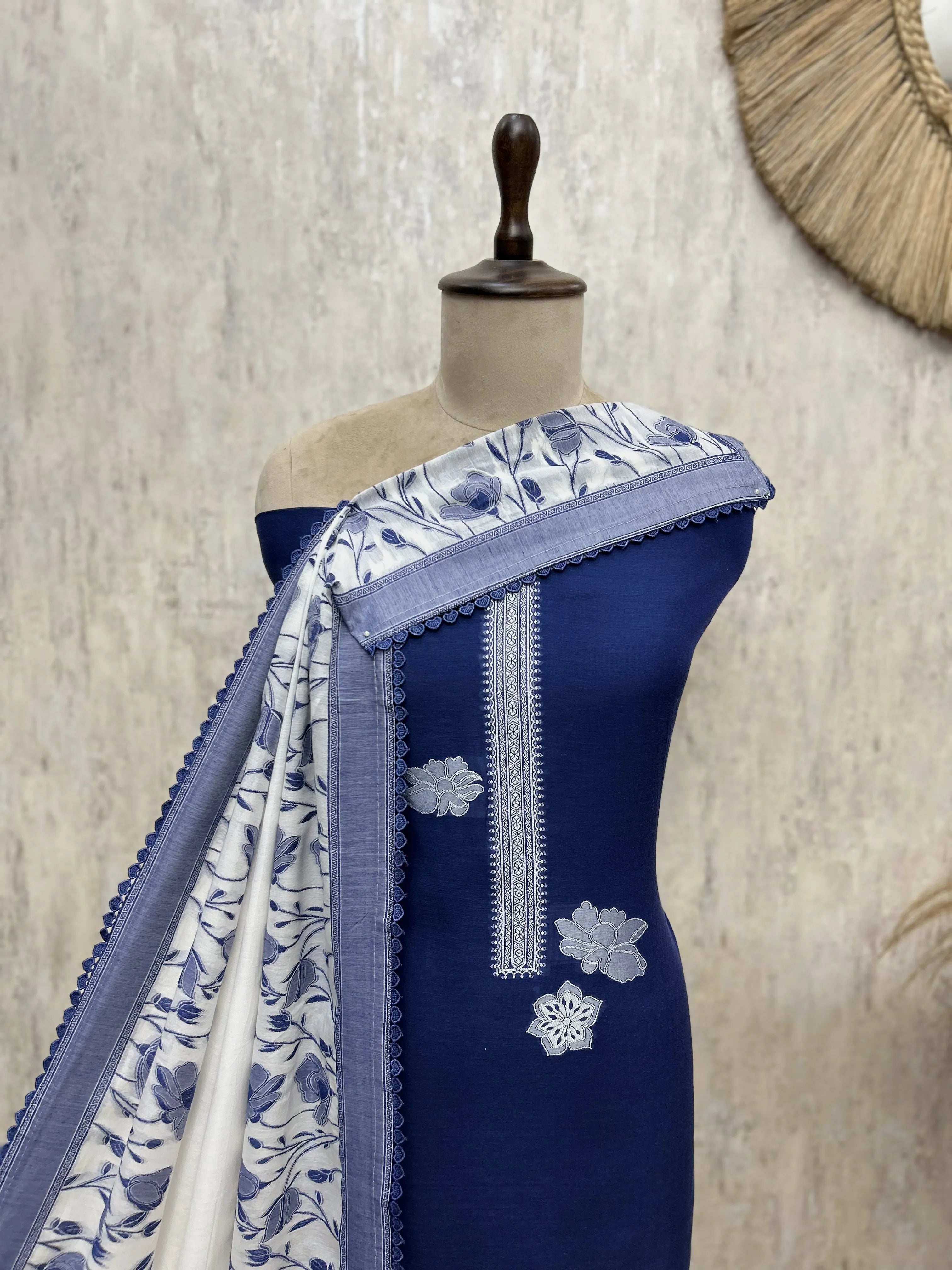 Timeless Jamdani Linen Unstitched Suit