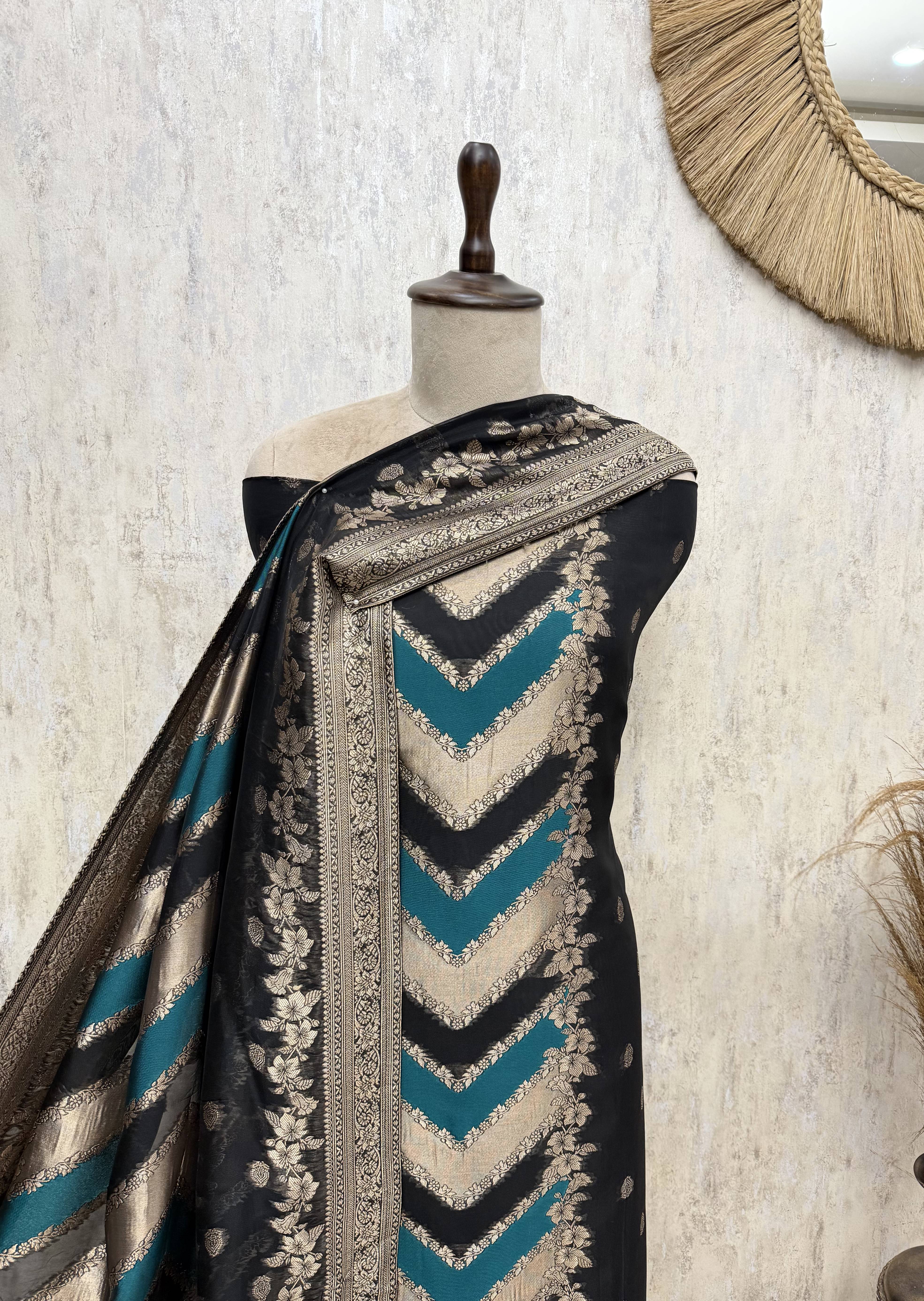 Kanjivaram Royale Silk Unstitched Suits