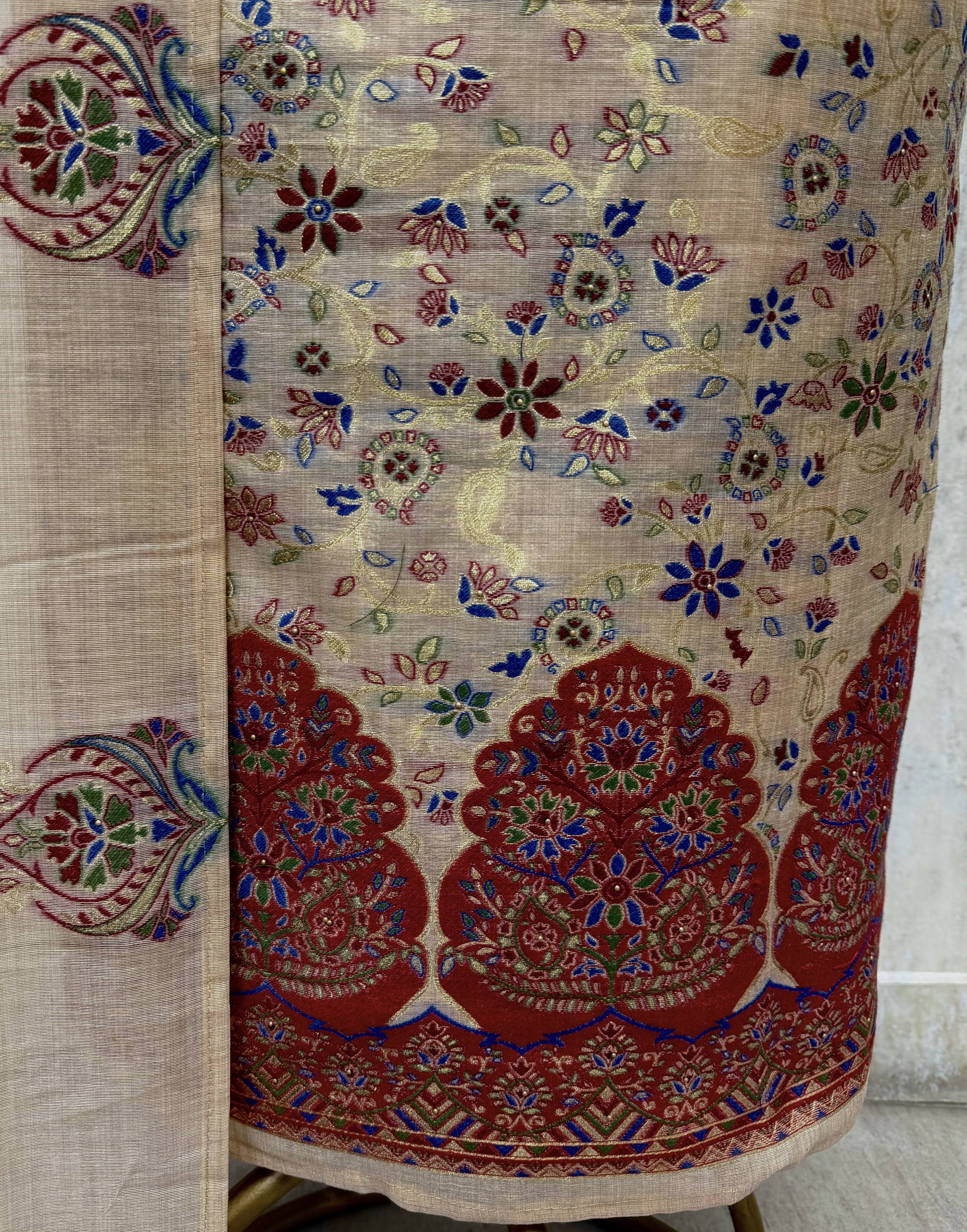 Enchanted Grace Jamdani linen Unstitched Suits