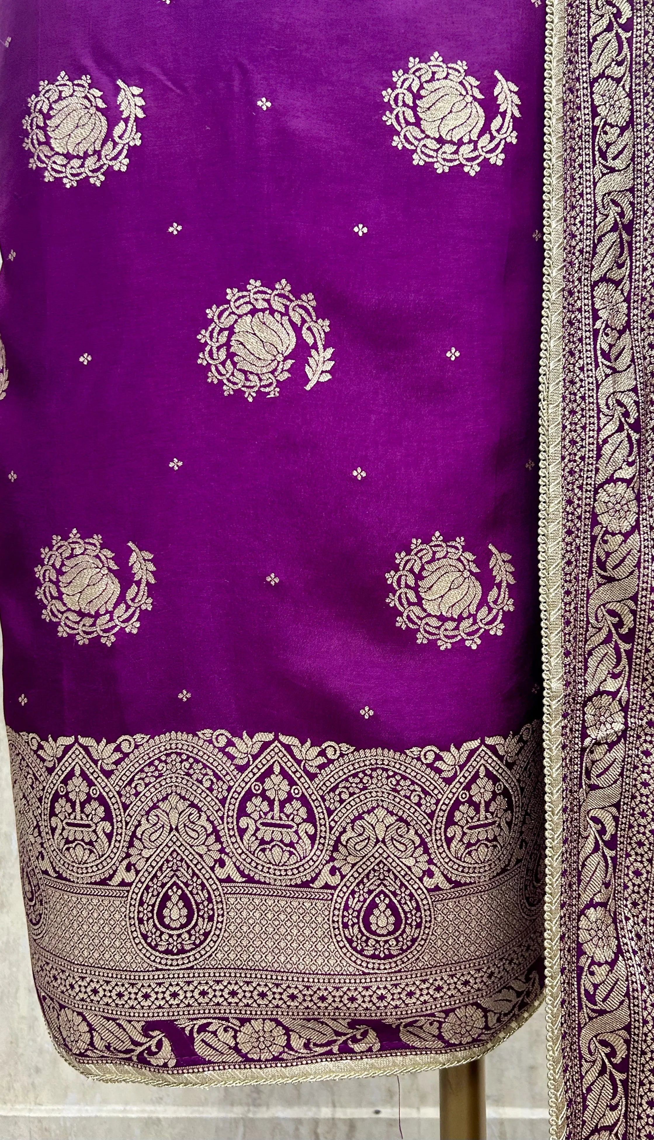 Dola Silk Unstitched Suit Set With Dola Silk Dupatta