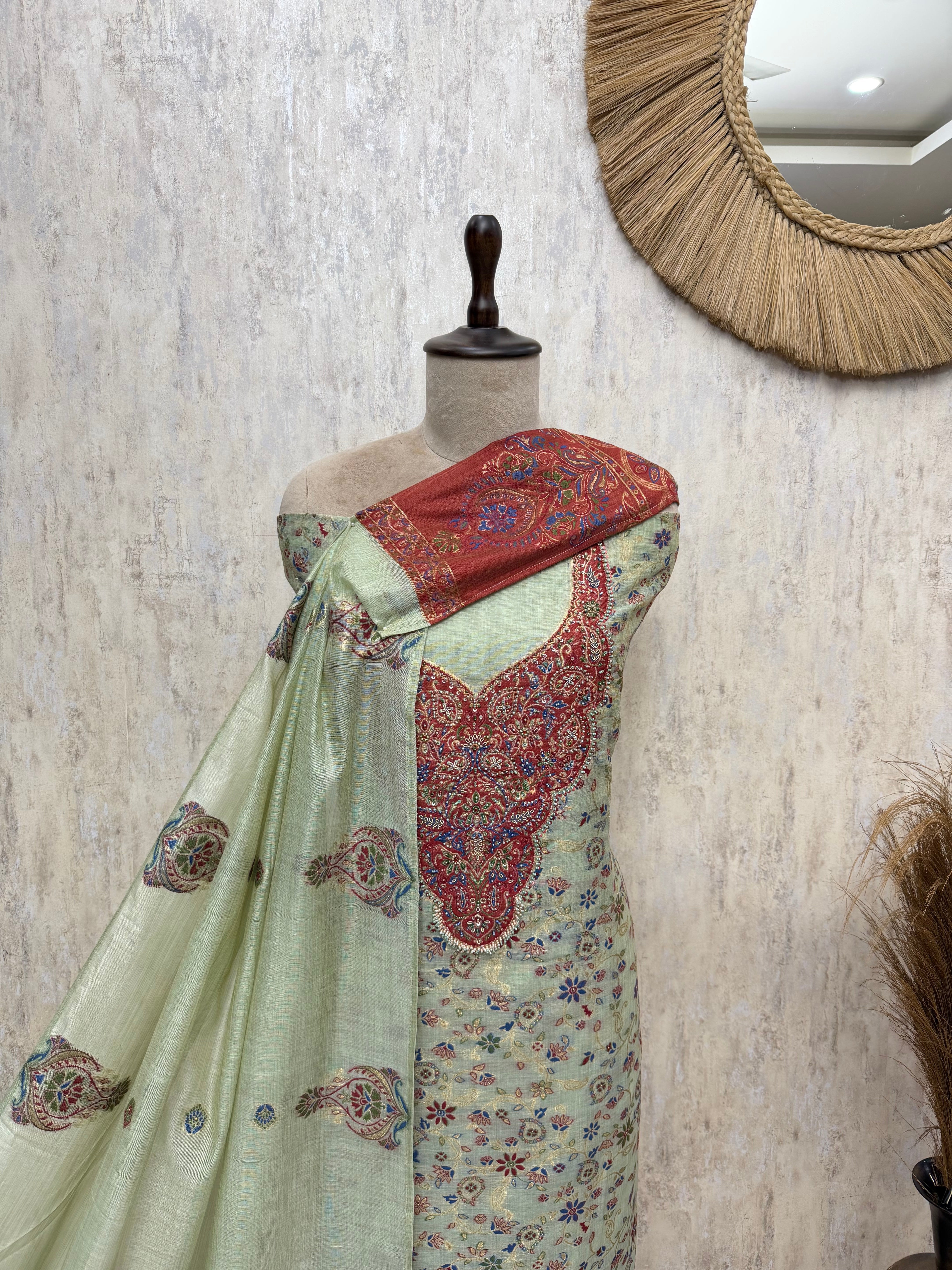 Enchanted Grace Jamdani linen Unstitched Suits