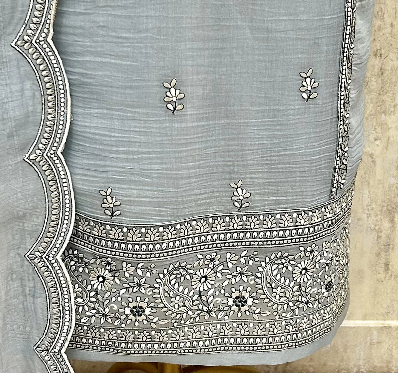 Pastel Threadwork Charm Mul cotton Unstitched suit