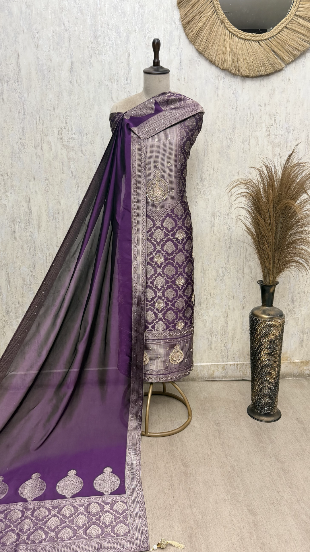 Resplendent Kanjivaram Silk Unstitched Suits
