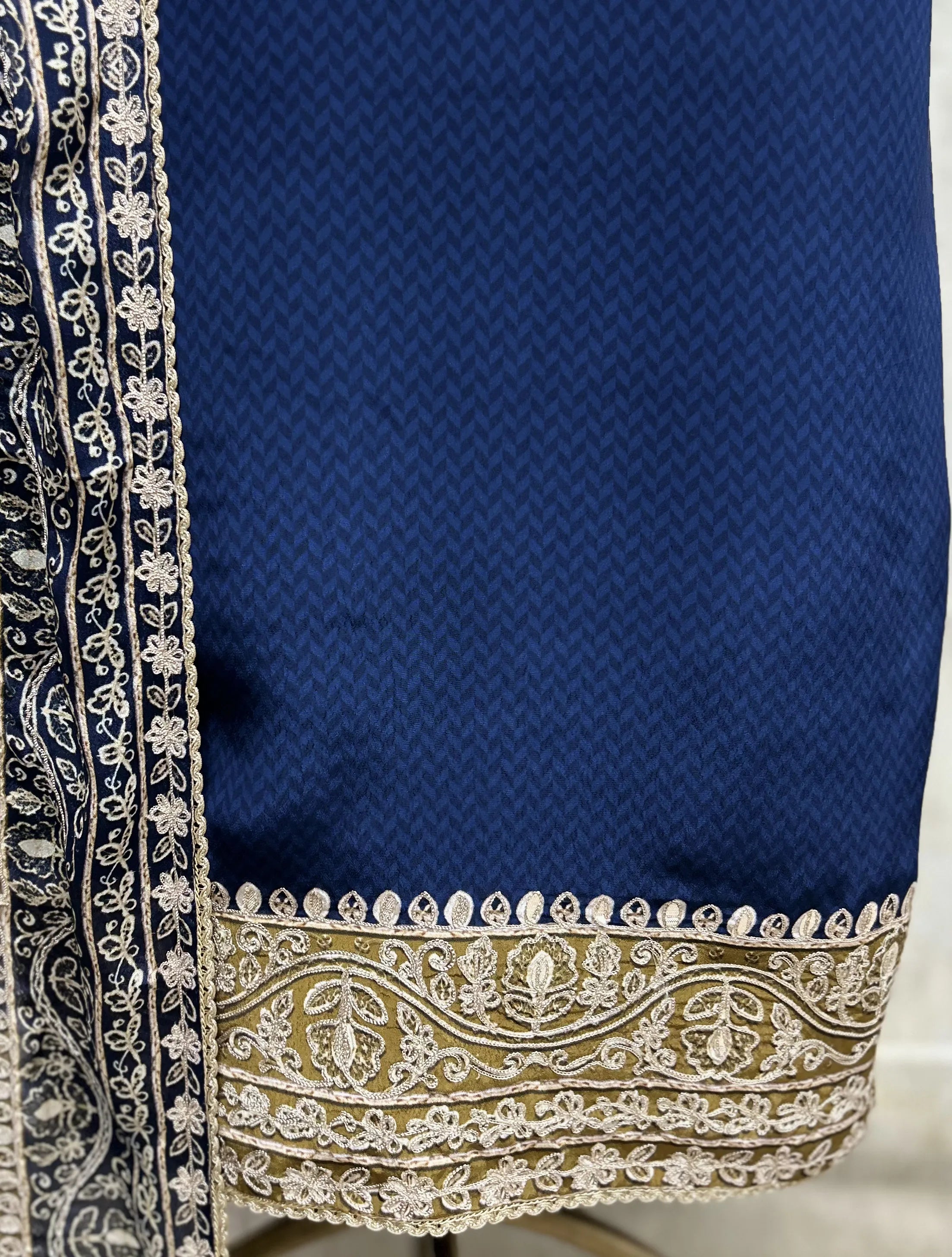Timeless Charm Crepe Unstitched Suits